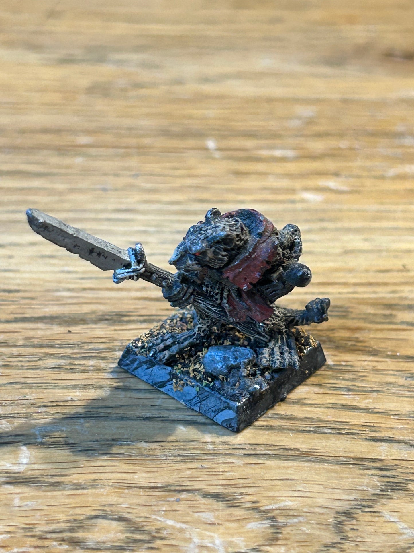 Vintage Warhammer Skaven 'Throtl, Clan Rat w. Halberd 6' C47 1980s Metal
