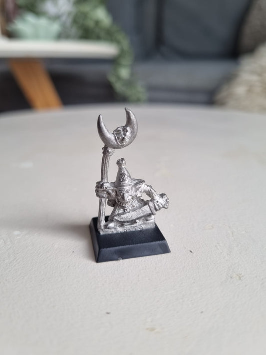 Warhammer Fantasy Night Goblin standard Bearer