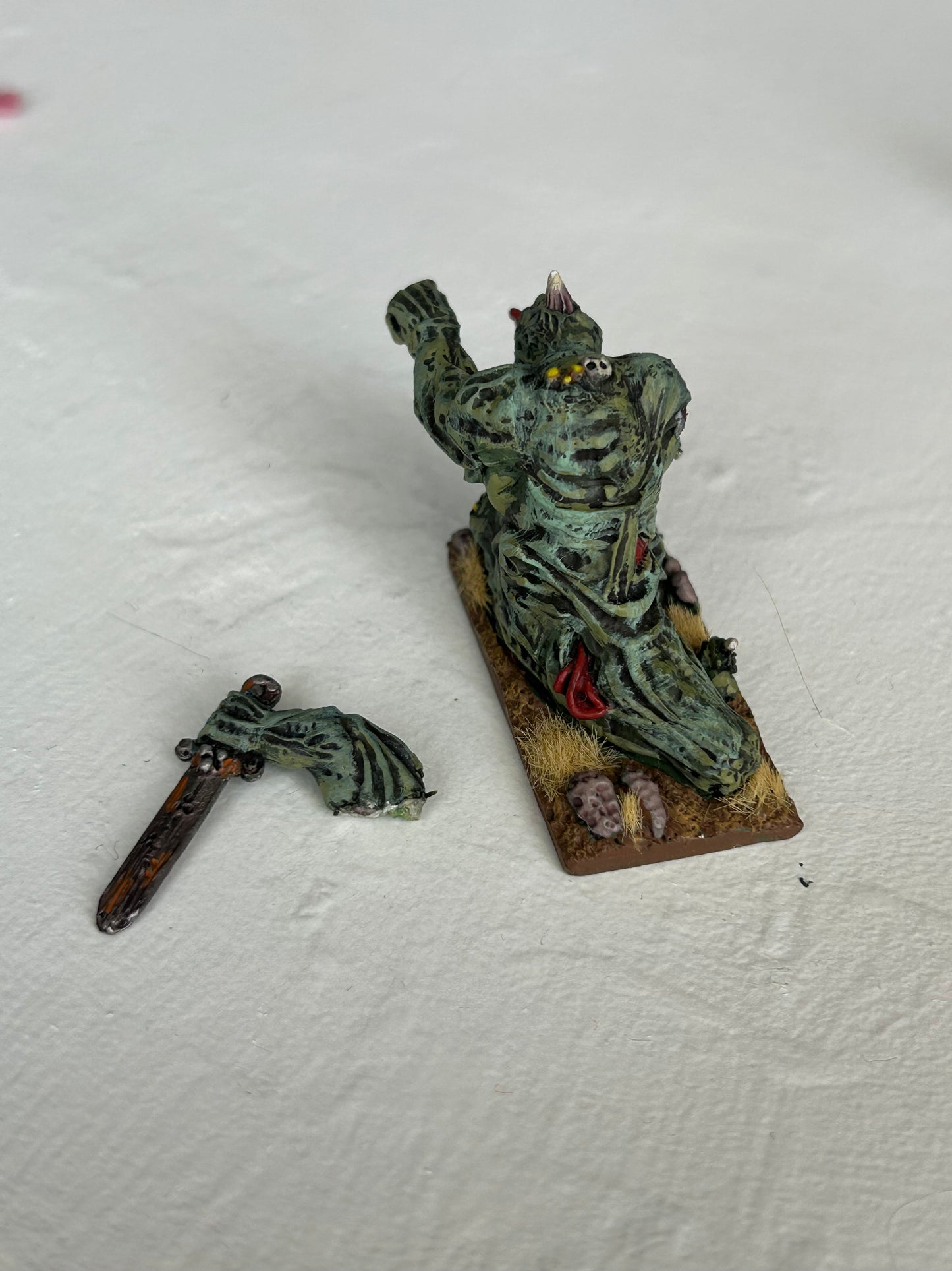 GW Warmaster Chaos - Greater Daemon of nurgle  (metal) (687) massbattles 10mm