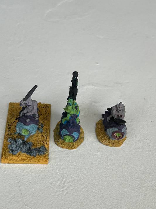 Vintage Warmaster Chaos beasts of Nurgle' x3 10mm Metal