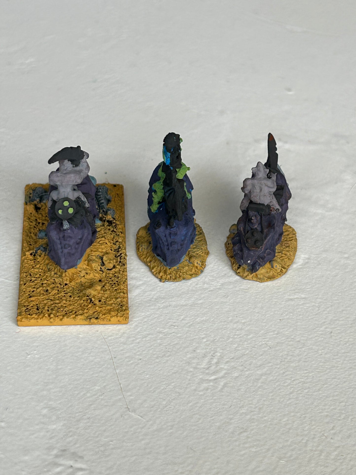 Vintage Warmaster Chaos beasts of Nurgle' x3 10mm Metal