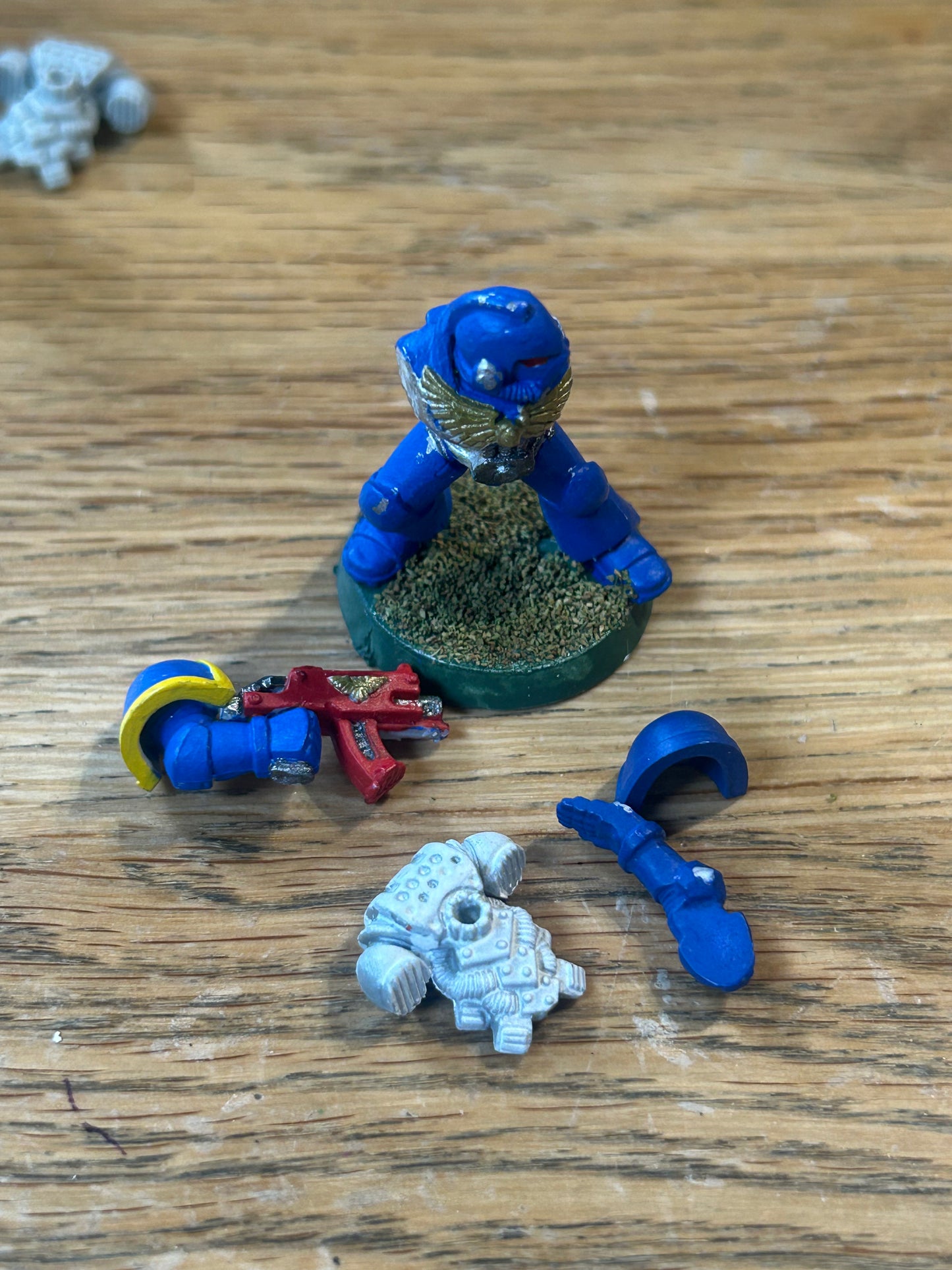 Classic Space Marine  - tactical marine Warhammer 40K Metal