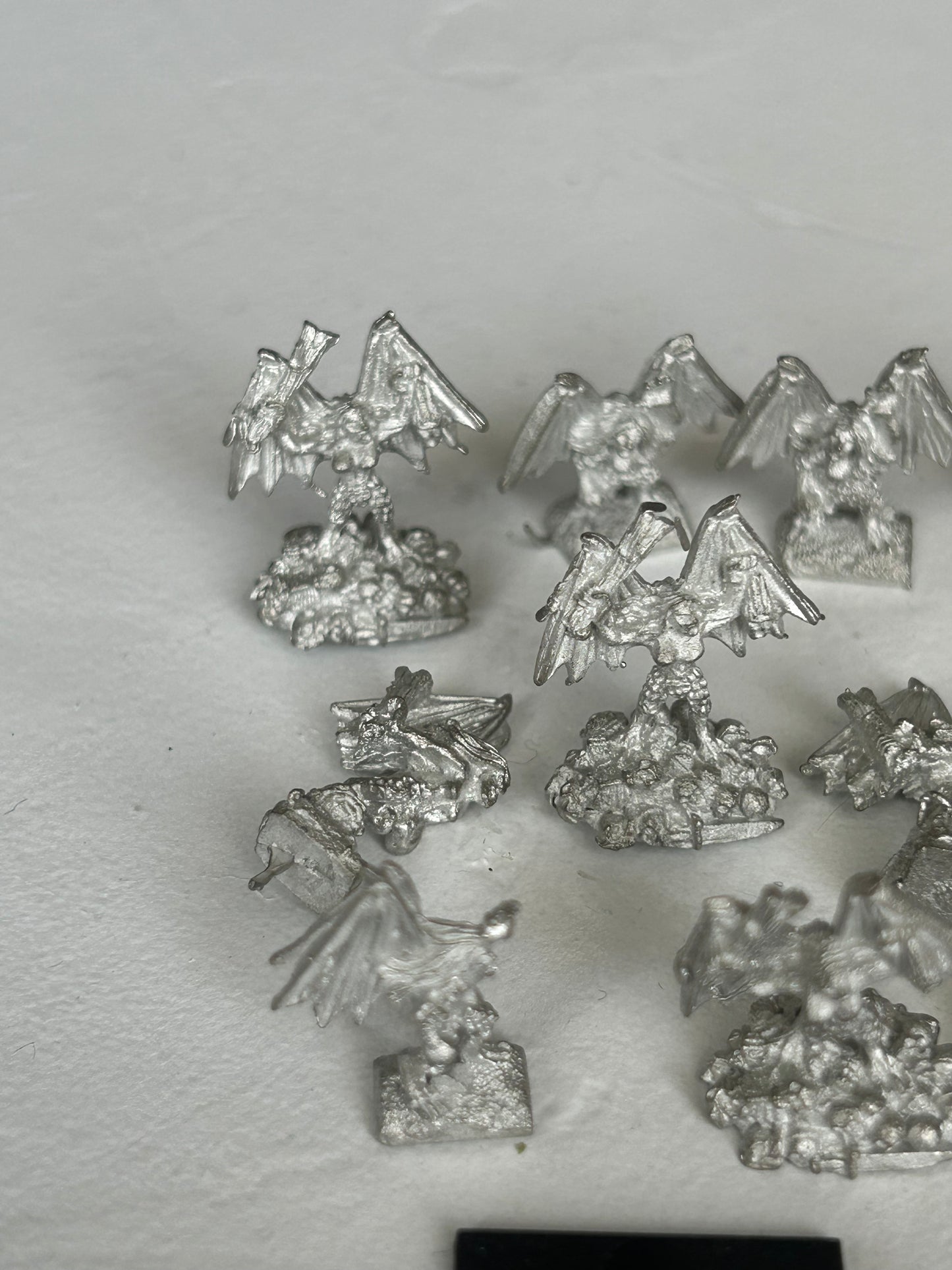 Warmaster Chaos Harpies NIB Metal - Rare OOP Games Workshop 10mm Warhammer 11 harpies in total