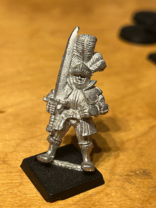 Warhammer Fantasy Old World reiksguard with great sword
