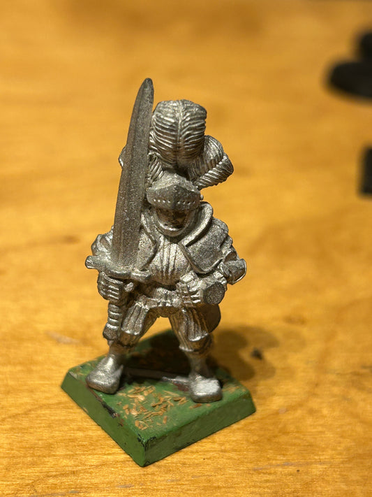 Warhammer Fantasy Old World reiksguard with great sword