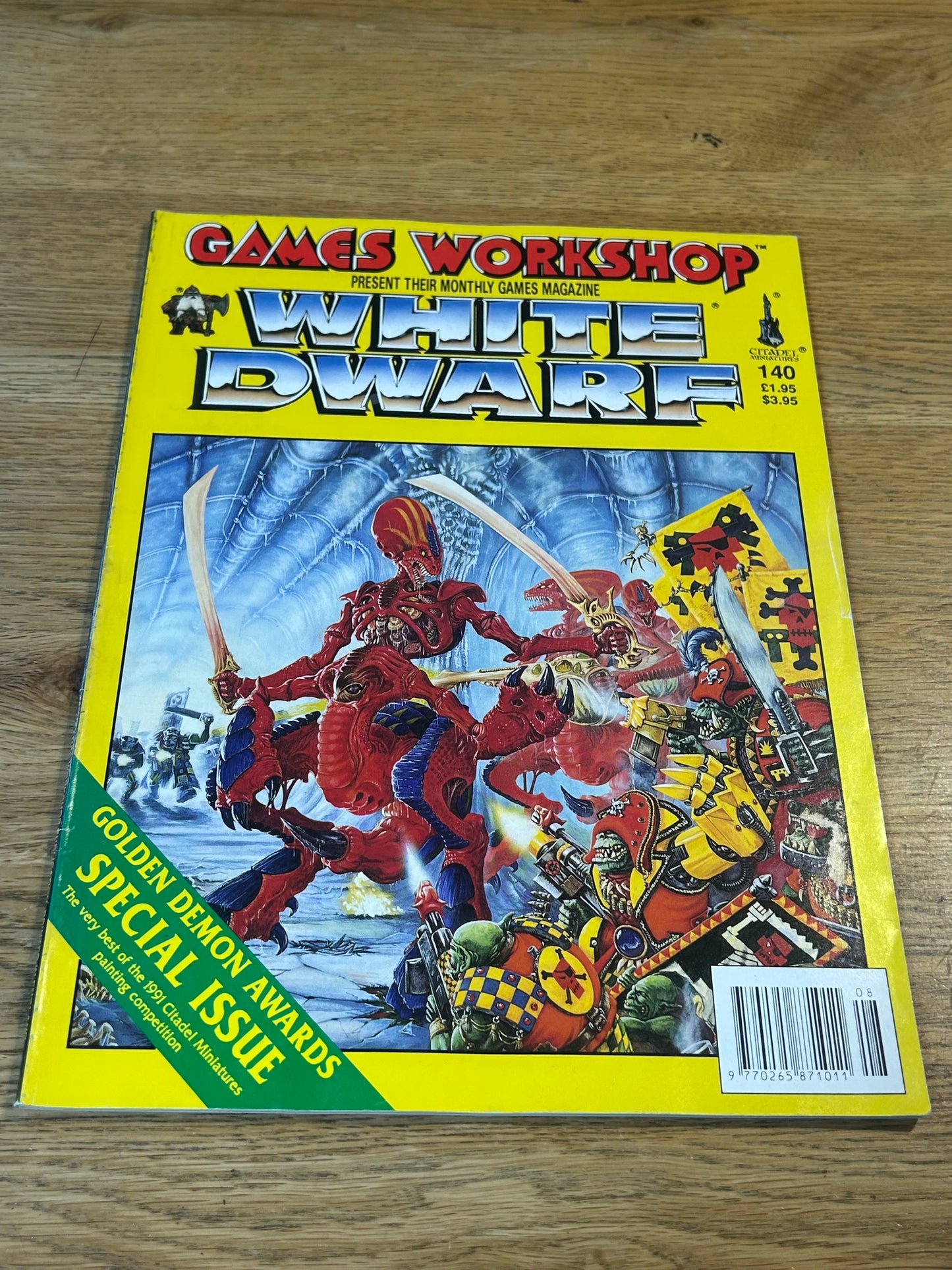 White dwarf issue 140 (golden daemon special, full of amazing pictures)