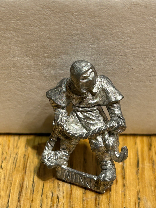 WARHAMMER CITADEL NINJA OH1 "TAI" - Rope & Grappelling Hook -  OOP 1980s Metal