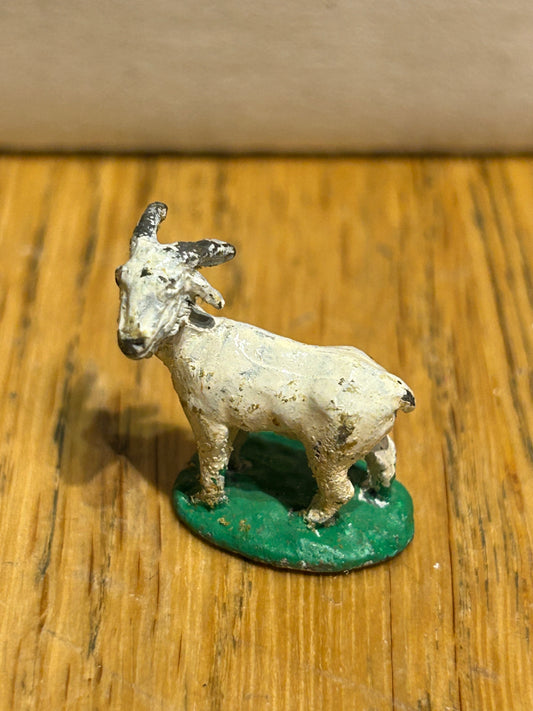 Citadel miniatures warhammer fantasy specials FS70 sacrificial Goat