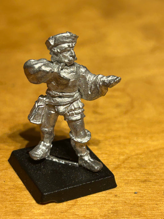Warhammer fantasy Empire Crossbowman (no crossbow and hat plume has been removed)