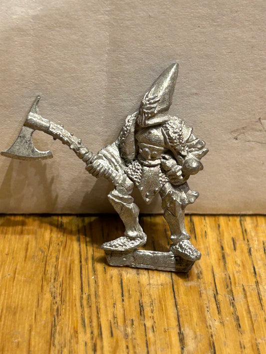 Games Workshop Citadel Eternal Champion EC01 Melnibonean Infantry Sandar Elf Axe dark elves