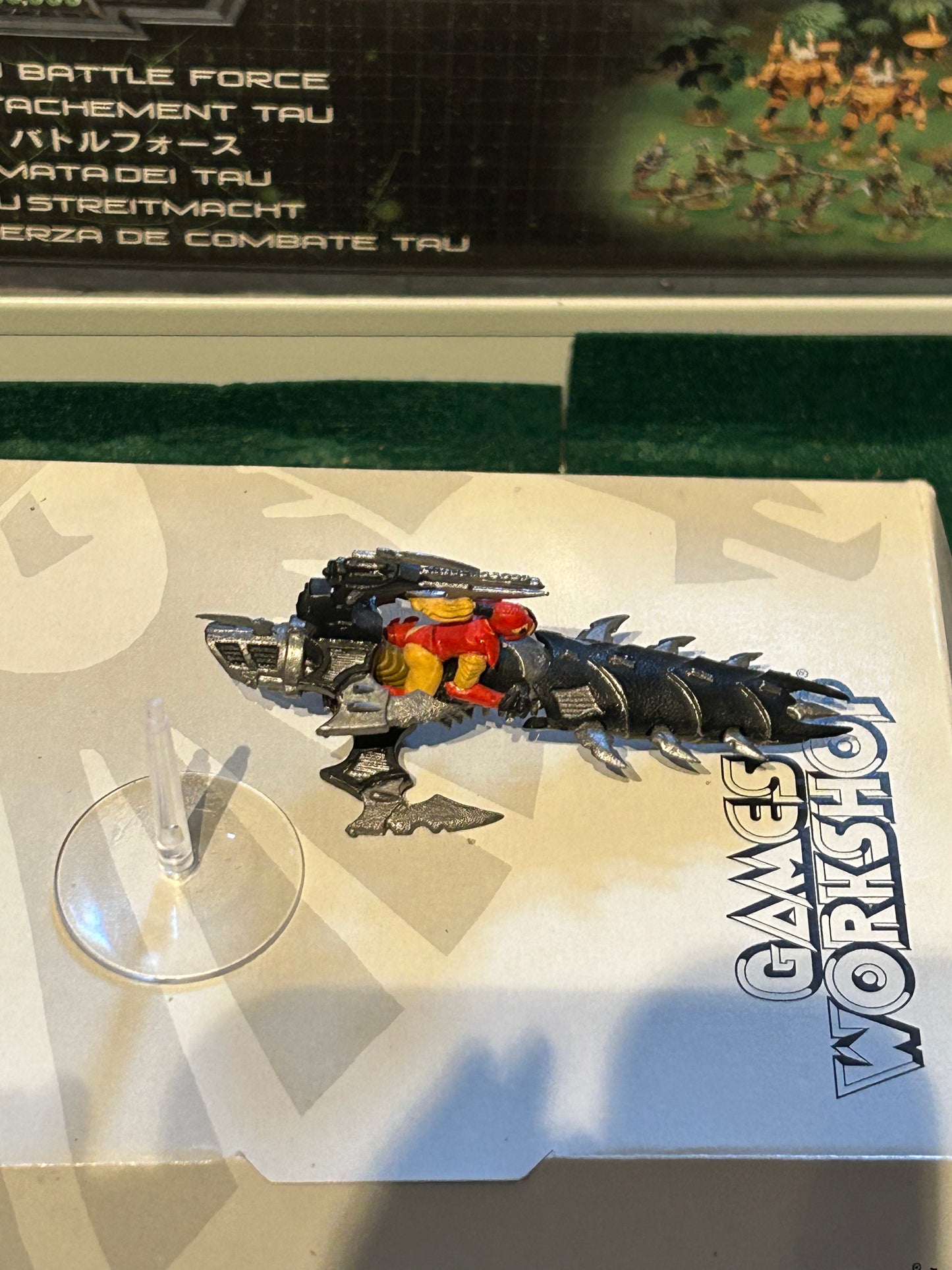 Warhammer 40k dark eldar reaver JetBike with box