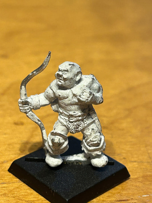 Warhammer Fantasy Chaos Thug CH6 Baldbow the Archer 1987