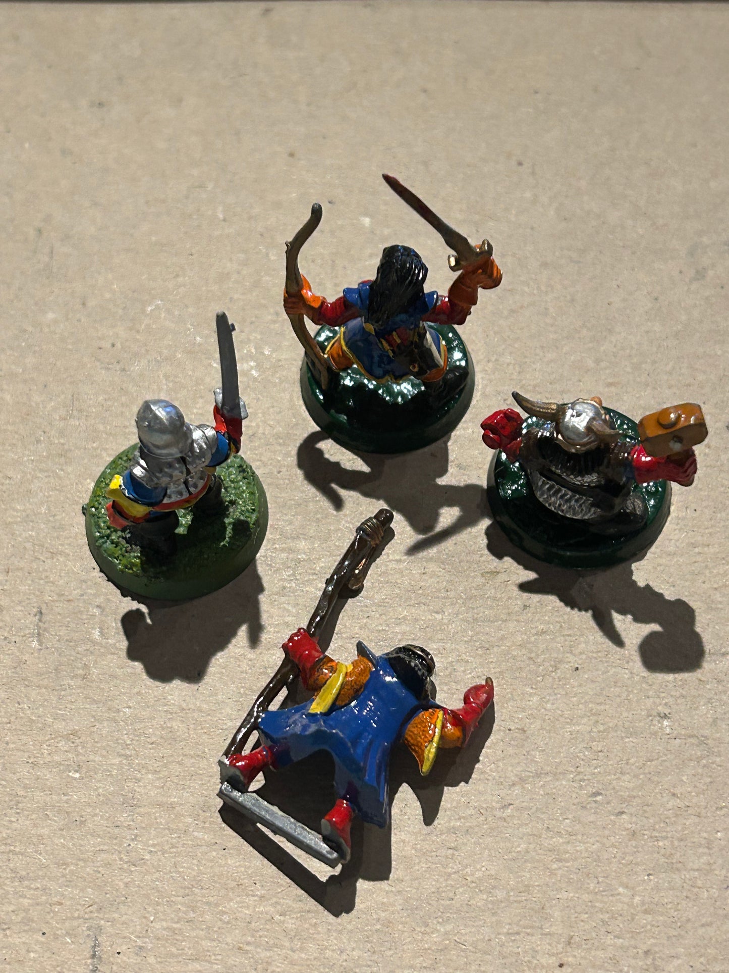 Advanced Heroquest warhammer Fantasy selection of characters (dwarf, elf, wizard and henchman)