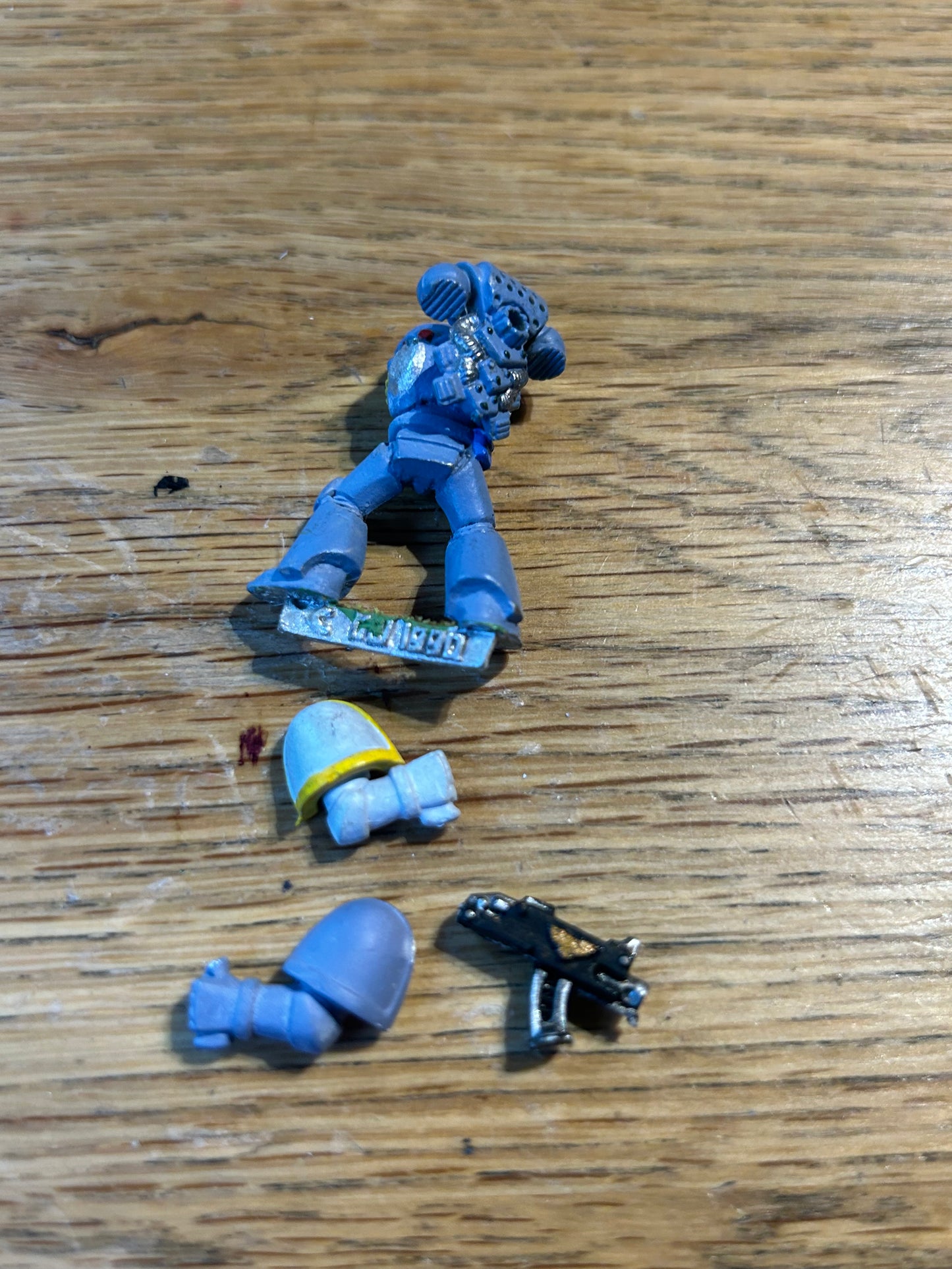 Classic Space Marine  - tactical marine Warhammer 40K Metal