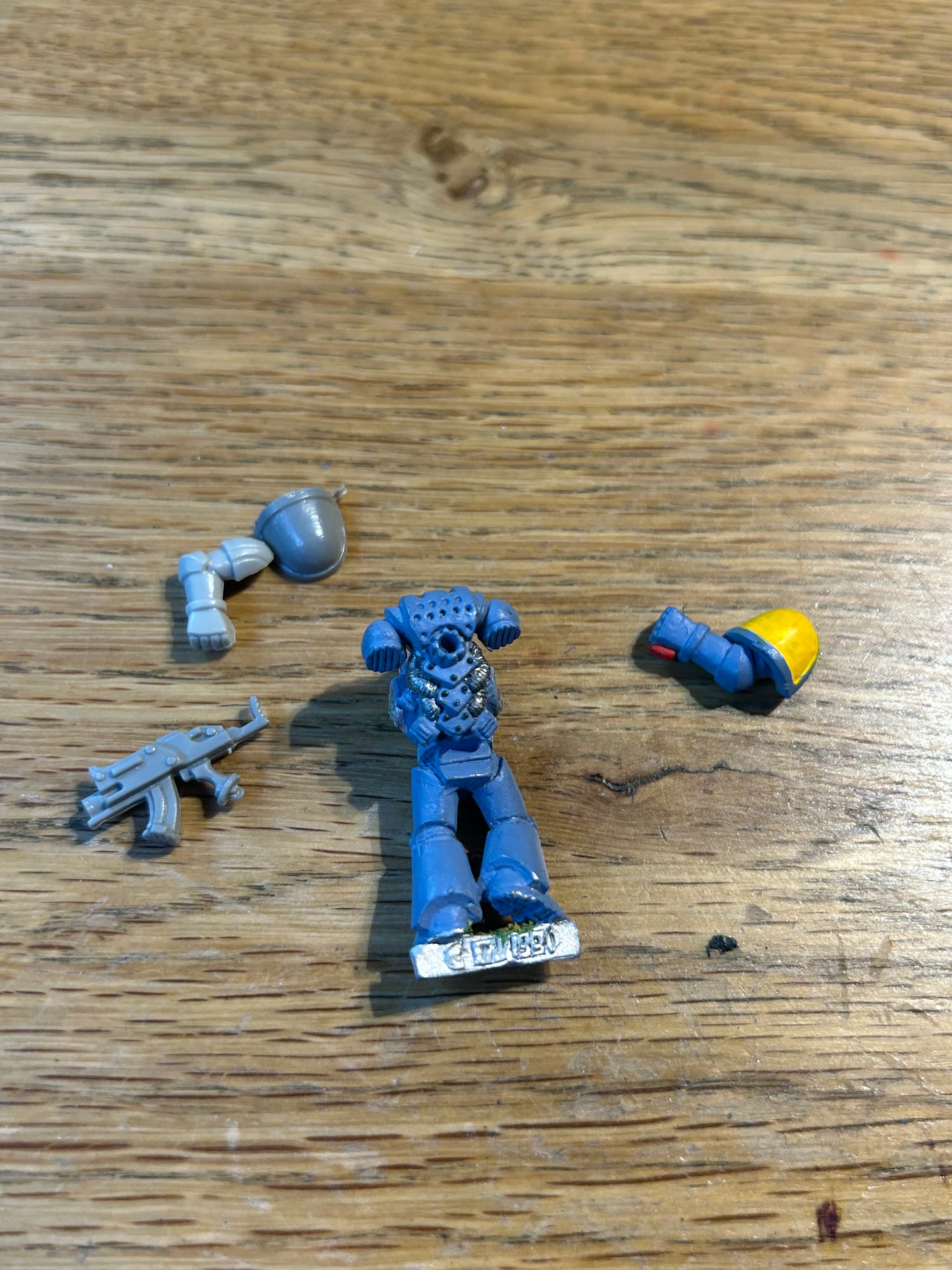 Classic Space Marine  - tactical marine Warhammer 40K Metal