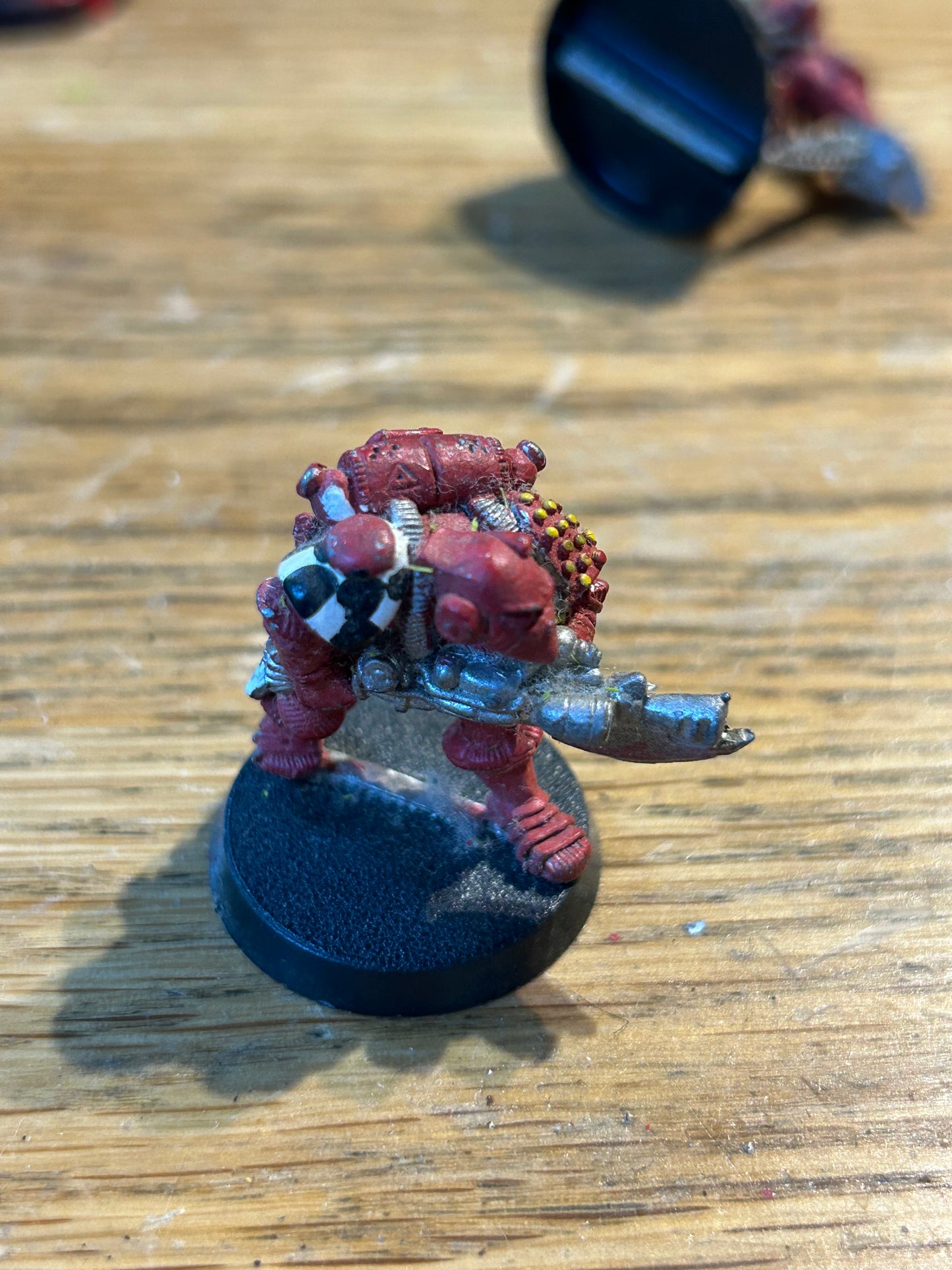 Warhammer 40k Rogue Trader Space Marines C100 Marine advancing Metal