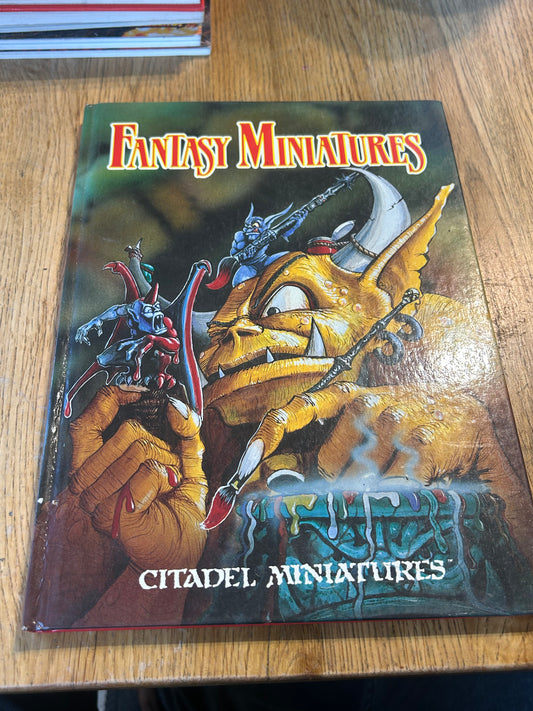 FANTASY MINIATURES GOLDEN DEMON AWARD HARDBACK BOOK CITADEL 1989 GAMES WORKSHOP