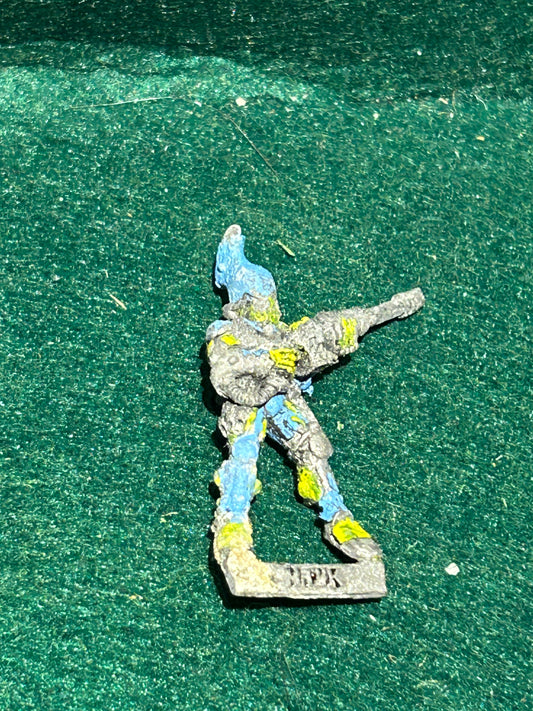 Warhammer 40k Eldar Swooping Hawk (no wings and very rusty)