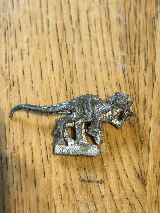 Tyranid Hunter Slayer Termagant Genestealer Rogue Trader Metal Citadel (has been stripped and has paint residue still)