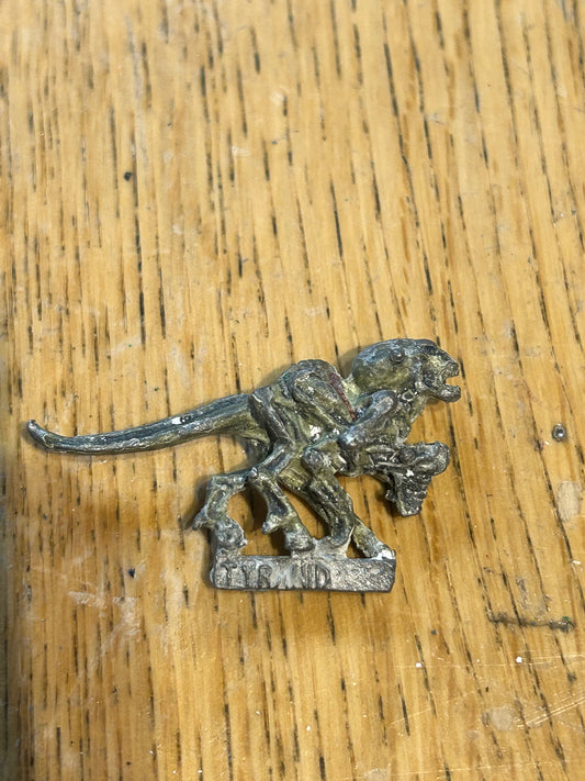 Tyranid Hunter Slayer Termagant Genestealer Rogue Trader Metal Citadel (has been stripped and has paint residue still)
