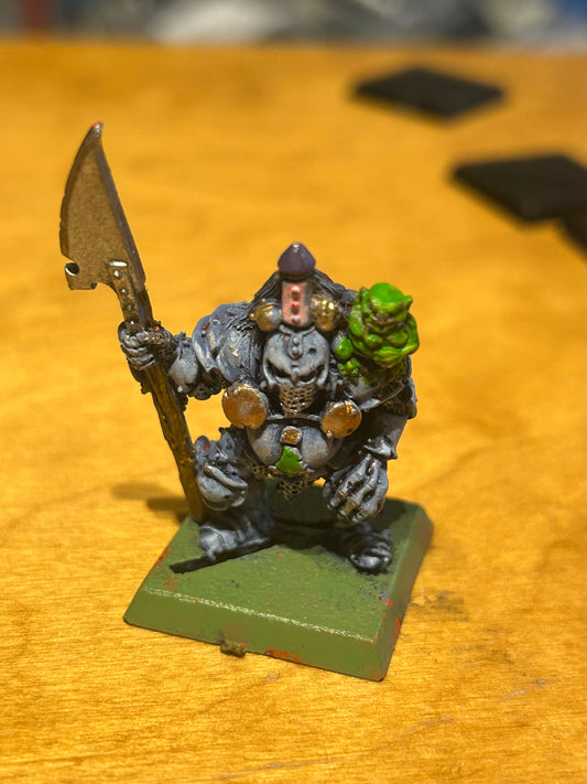 Warhammer Fantasy Warriors of Chaos Champion of Nurgle with halberd
