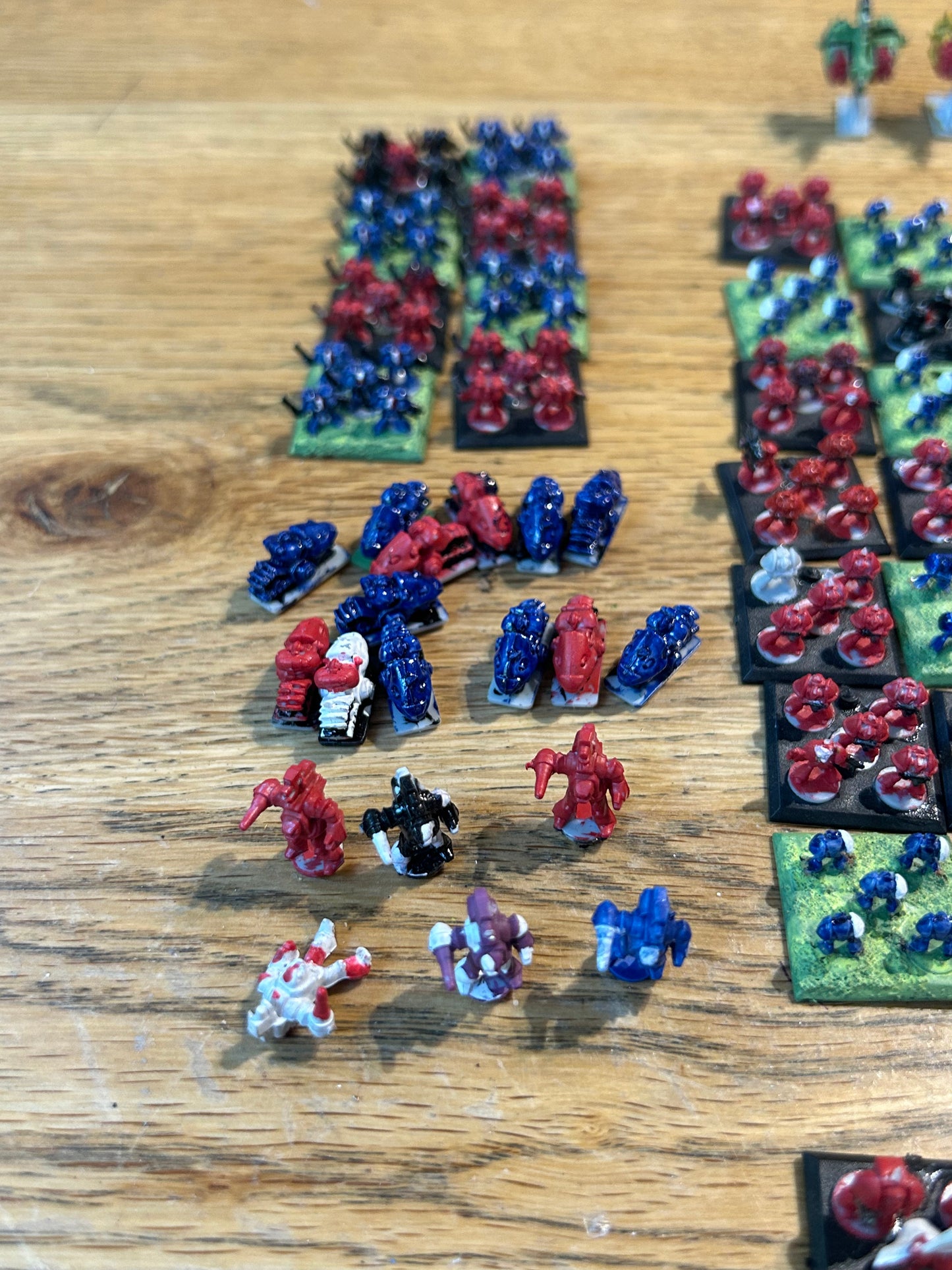 Warhammer Epic 40k Space Marine Army 1990s assorted plastic miniatures (at least one tactical marine is broken)