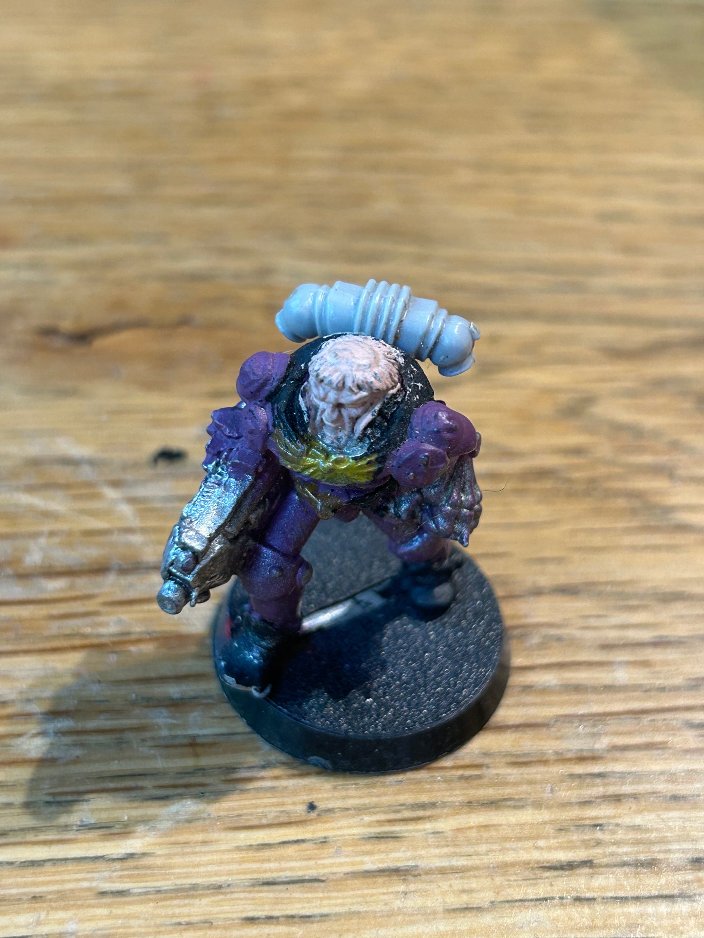 Rogue Trader 40k Imperial Inquisitor w Plasma Gun Power Glove Metal Citadel
