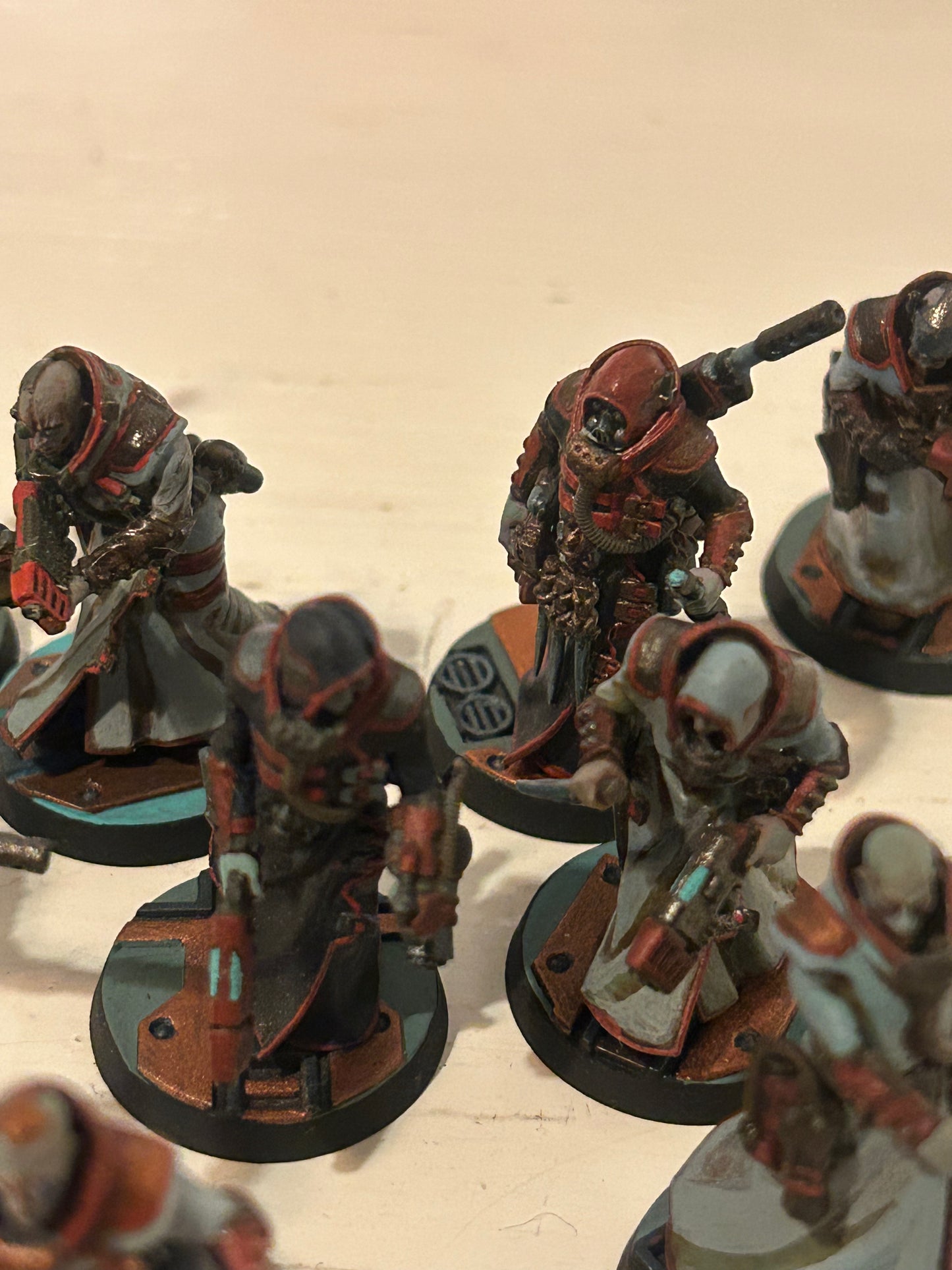 Necromunda Delaque Gang (10 models, not sure if they’re from two sets added together)