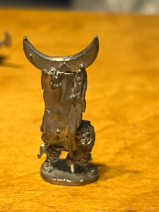 Grenadier models fantasy warriors orc standard bearer