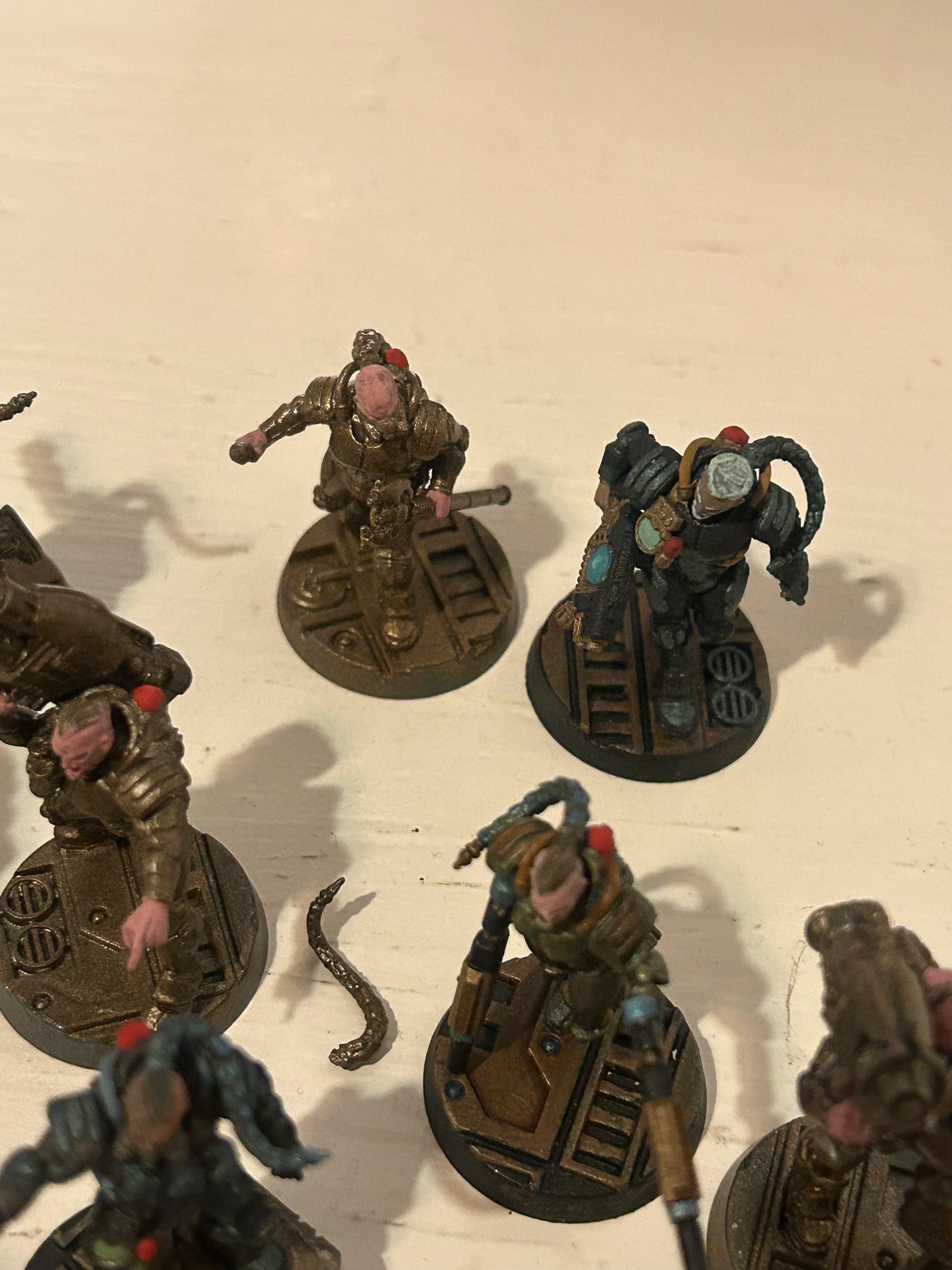 Necromunda Van Saar Gang (10 models, not sure if they’re from two sets added together)