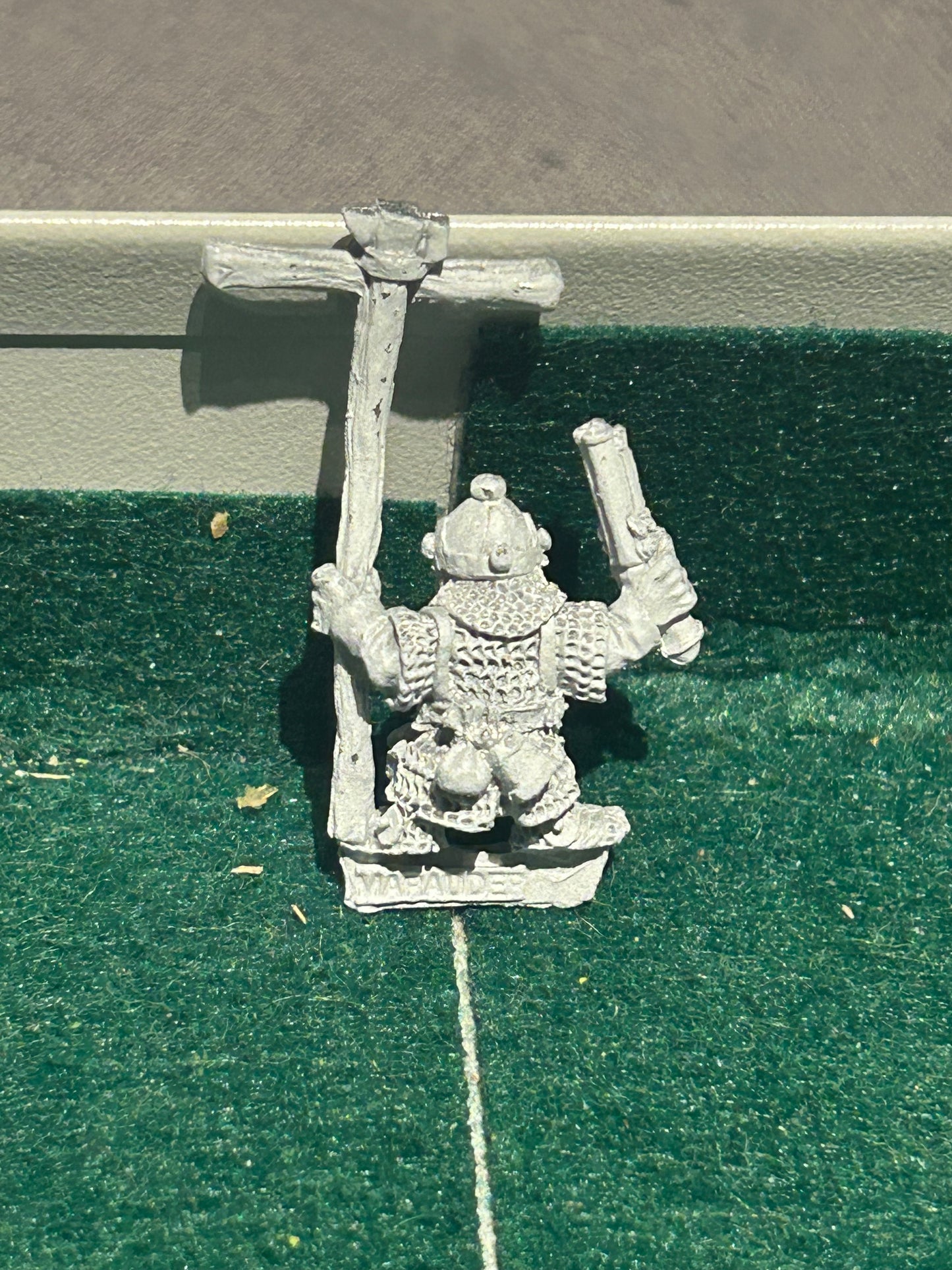 Games Workshop Warhammer Marauder miniatures Dwarf Dwarves Standard Bearer MM11 DC3 Command