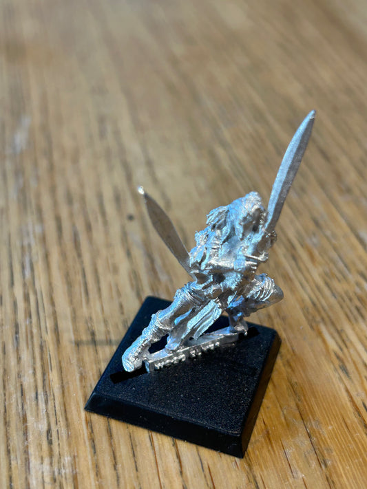Warhammer fantasy wardancer wood elves metal