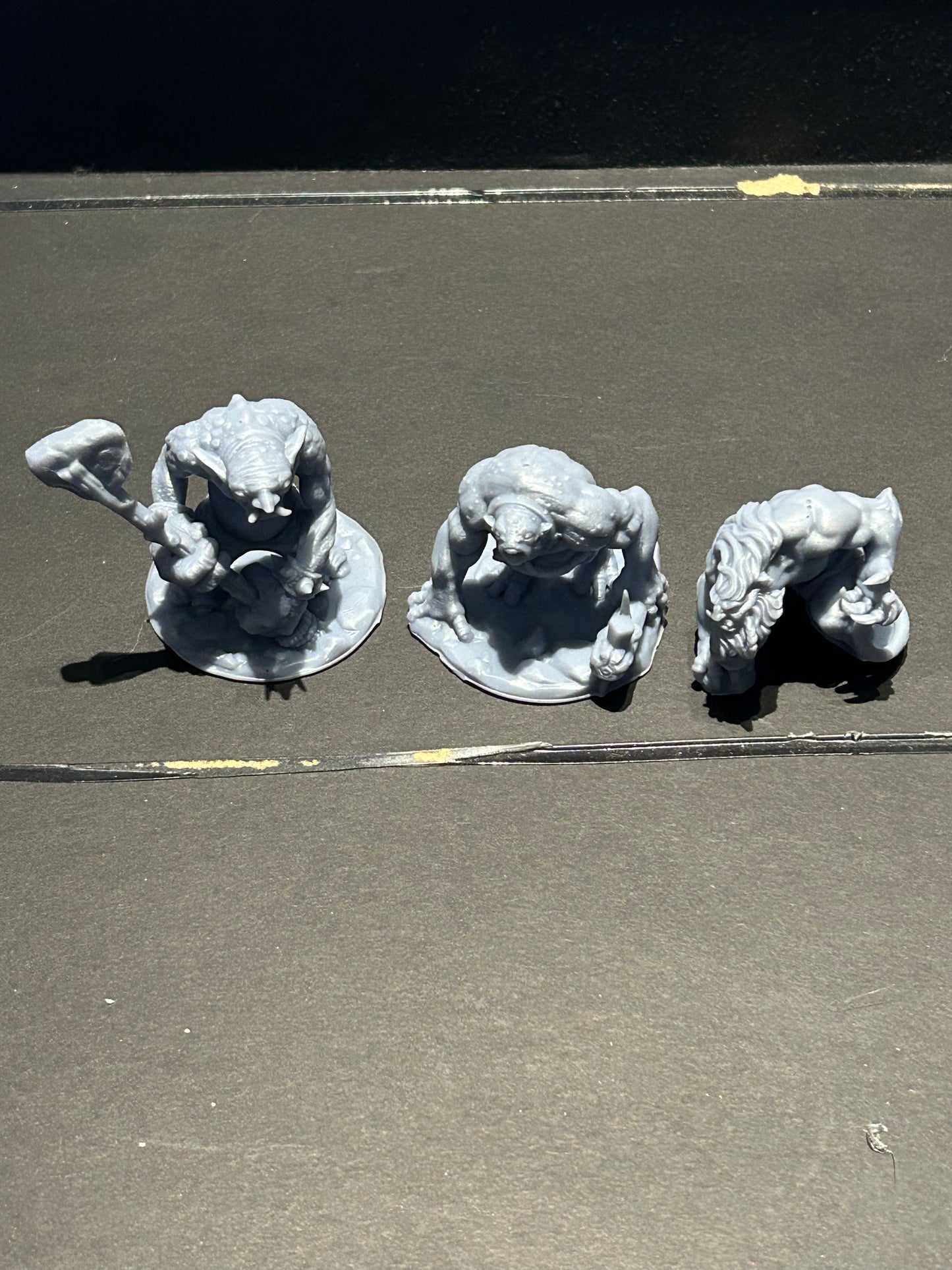 Warhammer fantasy or MESBG 3-d printed trolls x3