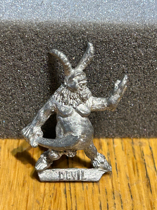 C18 NIGHT HORRORS DEMON DEVIL DAEMON METAL WARHAMMER UNDEAD VAMPIRE COUNTS
