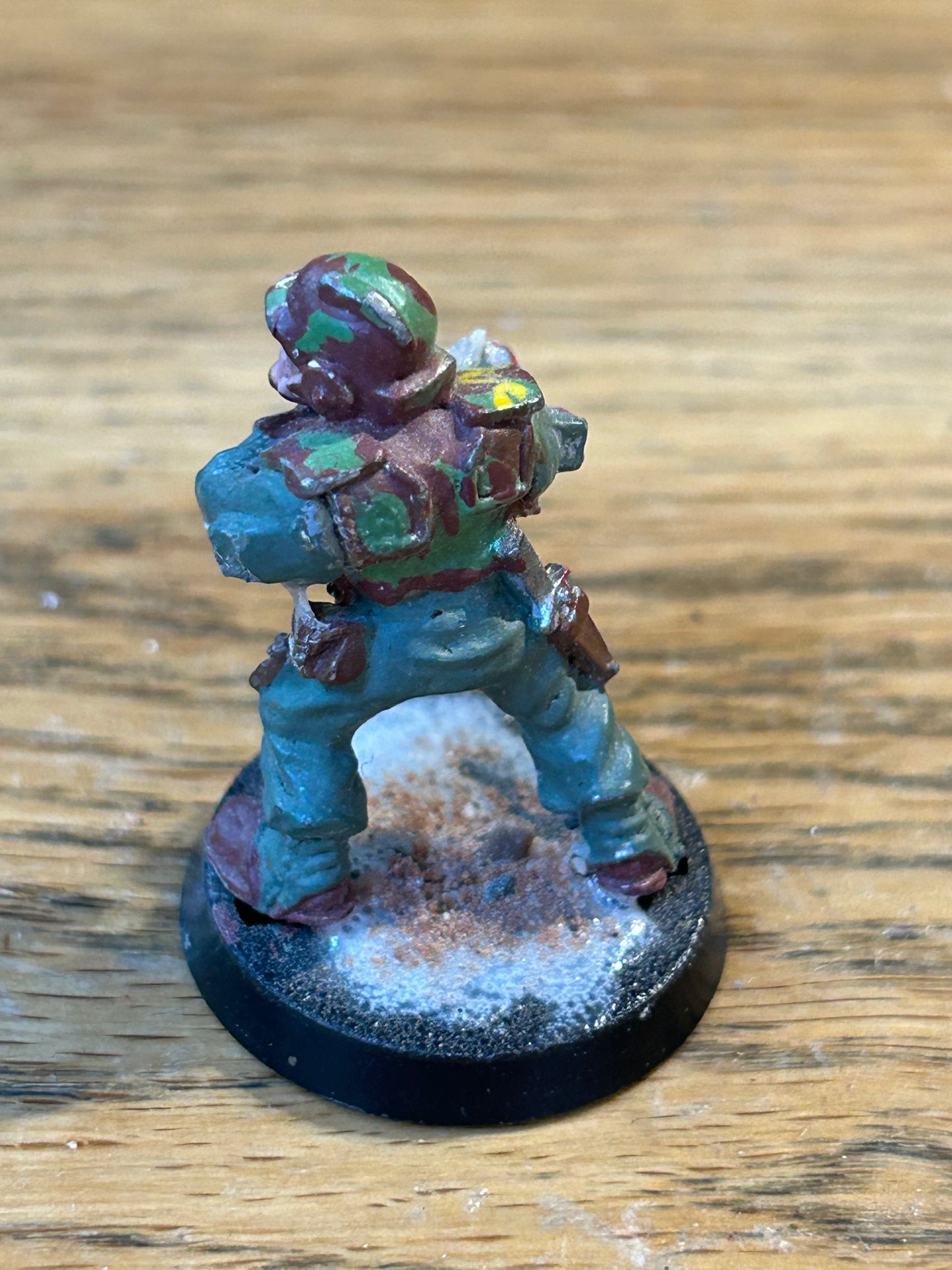 Rogue Trader Warhammer 40k imperial guard trooper (no weapon)