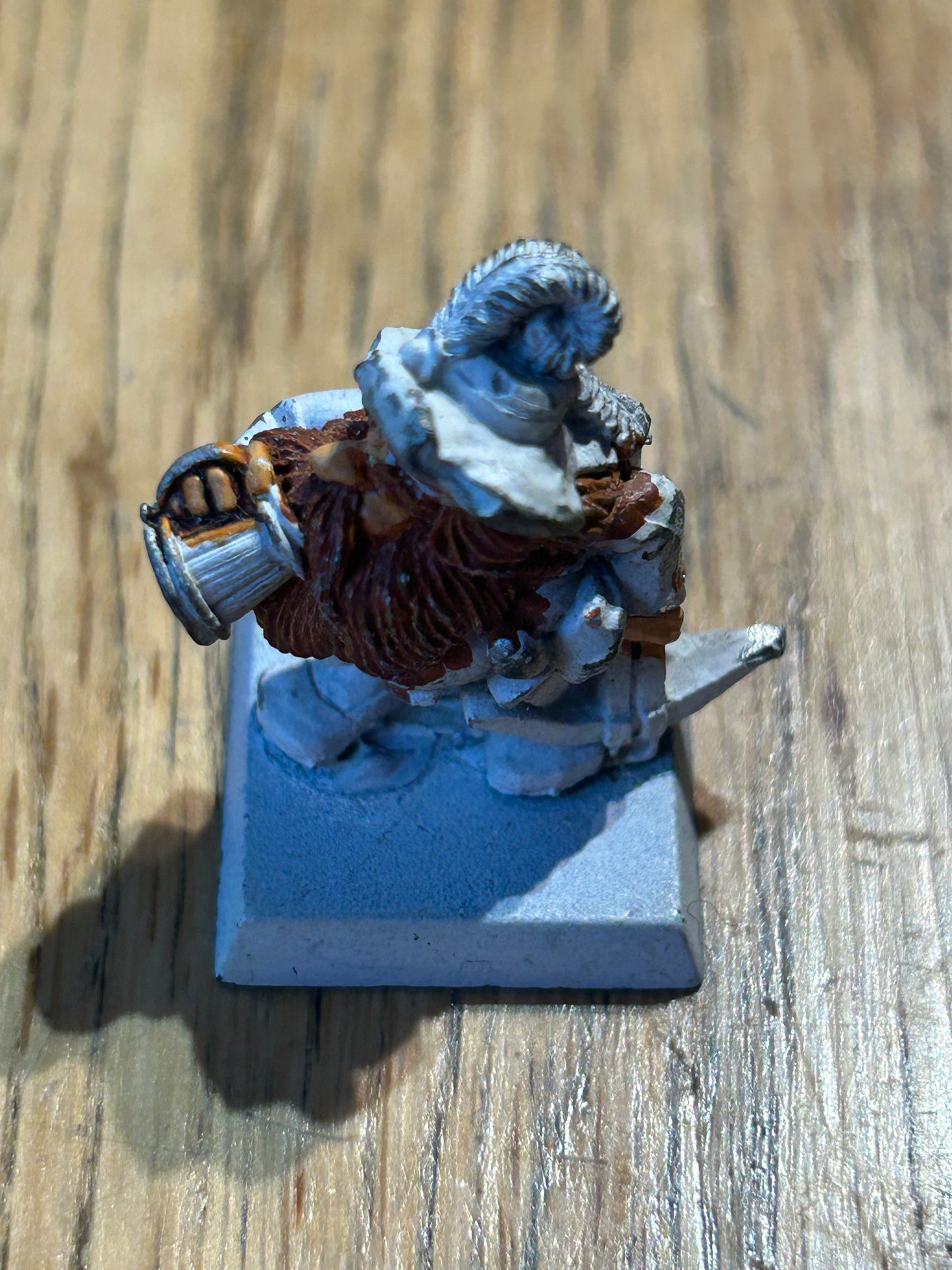 Citadel Warhammer fantasy 90s Marauder Dwarf MM15 Crossbowman with pint tankard