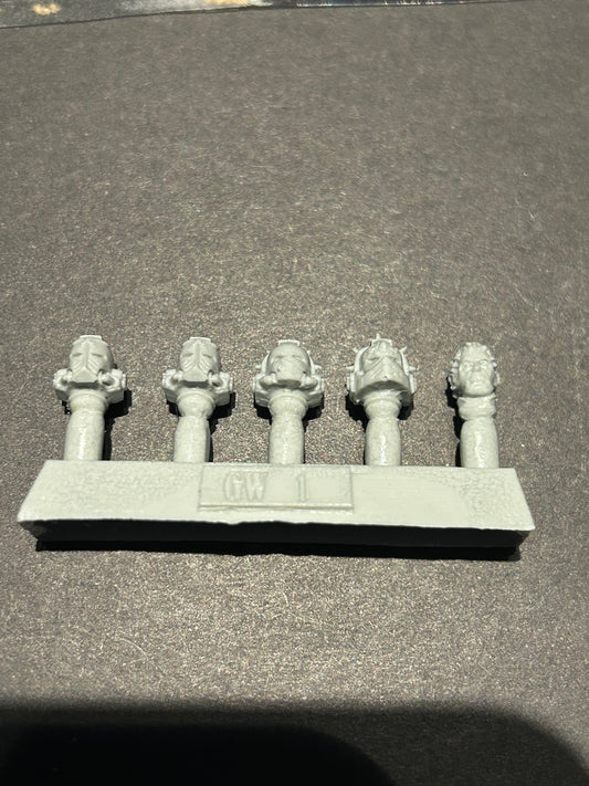 Warhammer 40k Horus Heresy space marine heads x 5 forgeworld chaos space marines