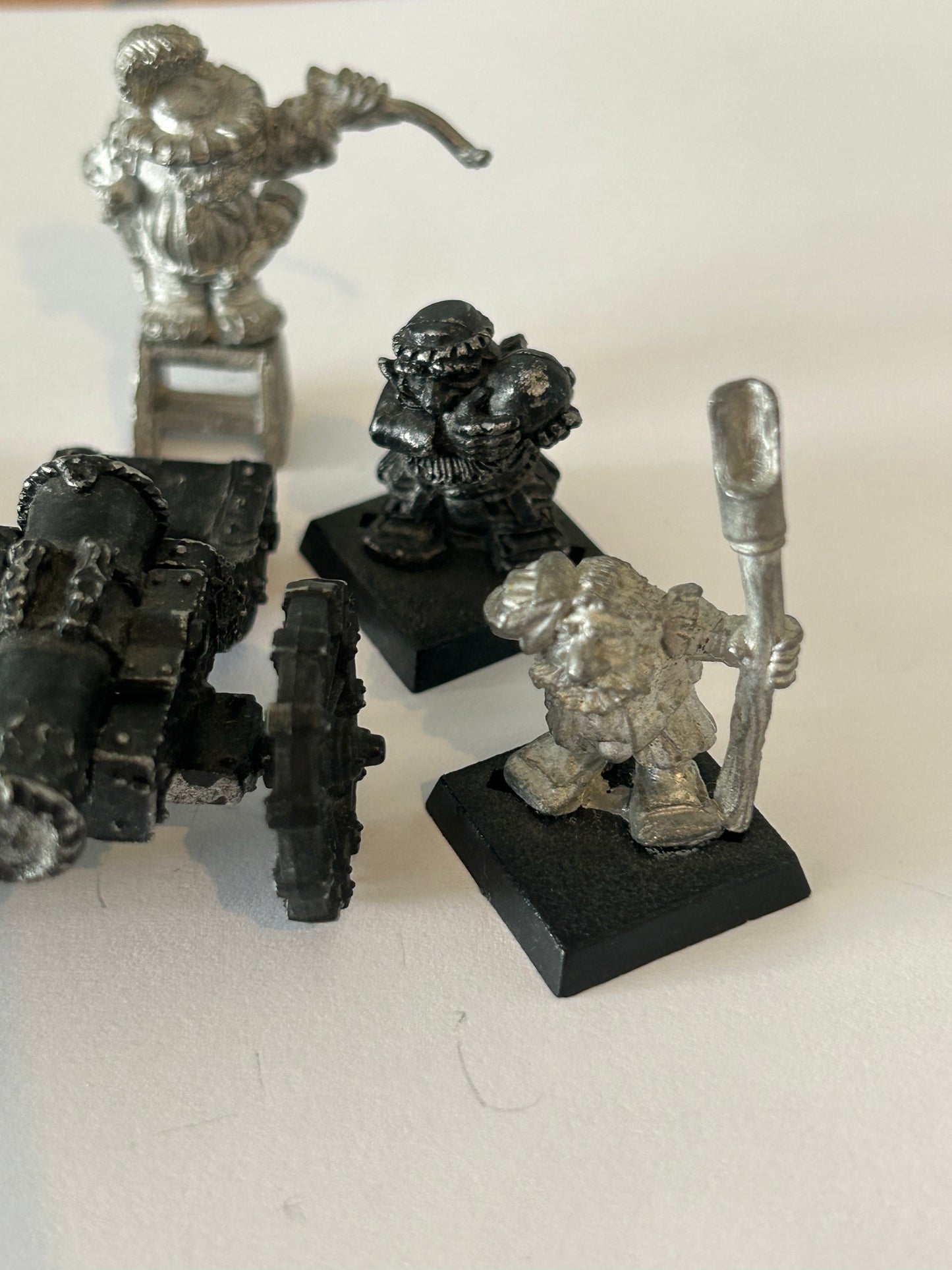 Warhammer fantasy marauder dwarf cannon / siege gun MM13