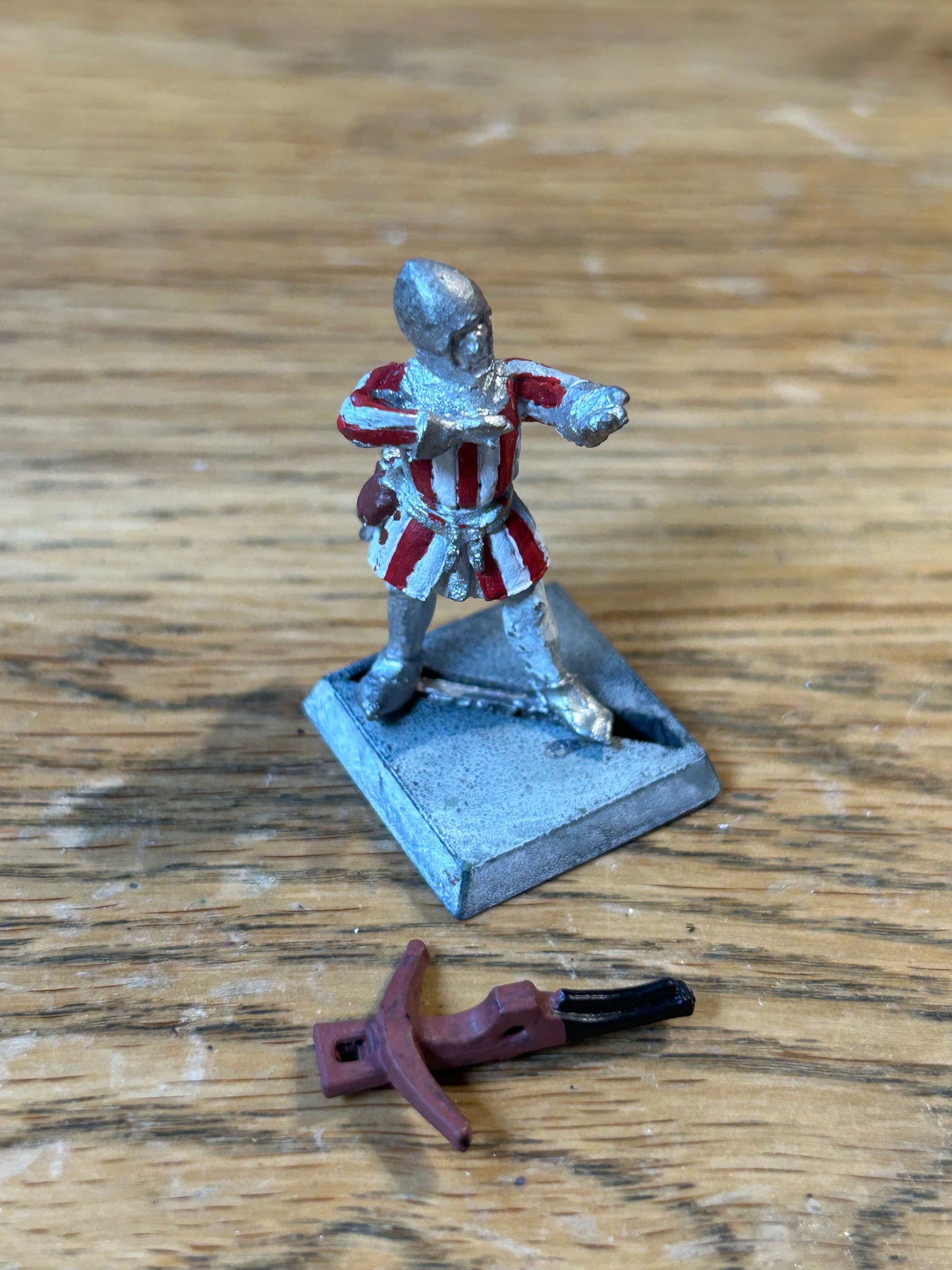Bretonnian Crossbowman Xbow F4 Imperial Crossbowmen Metal Citadel Bretonnia uncatalogued