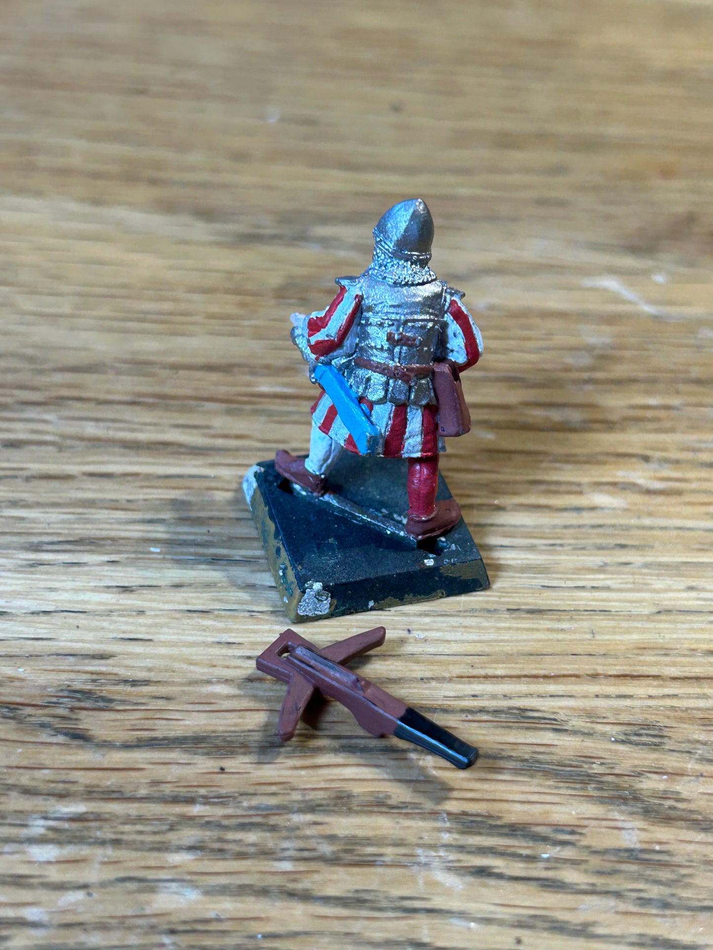 Bretonnian Crossbowman Xbow F4 Imperial Crossbowmen Metal Citadel Bretonnia uncatalogued