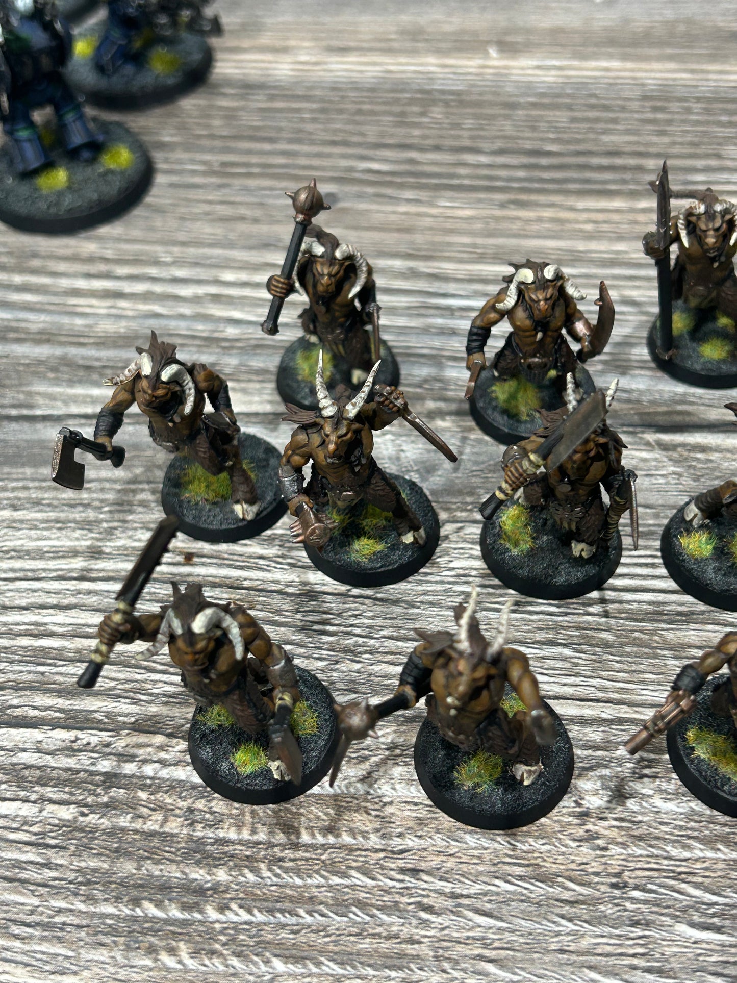 40k Chaos Space Marines converted beastmen x20 (mix of gors and ungors; all the ungors have hand guns but one hand needs regluing, 3 of the gors have guns and the rest have hand weapons)