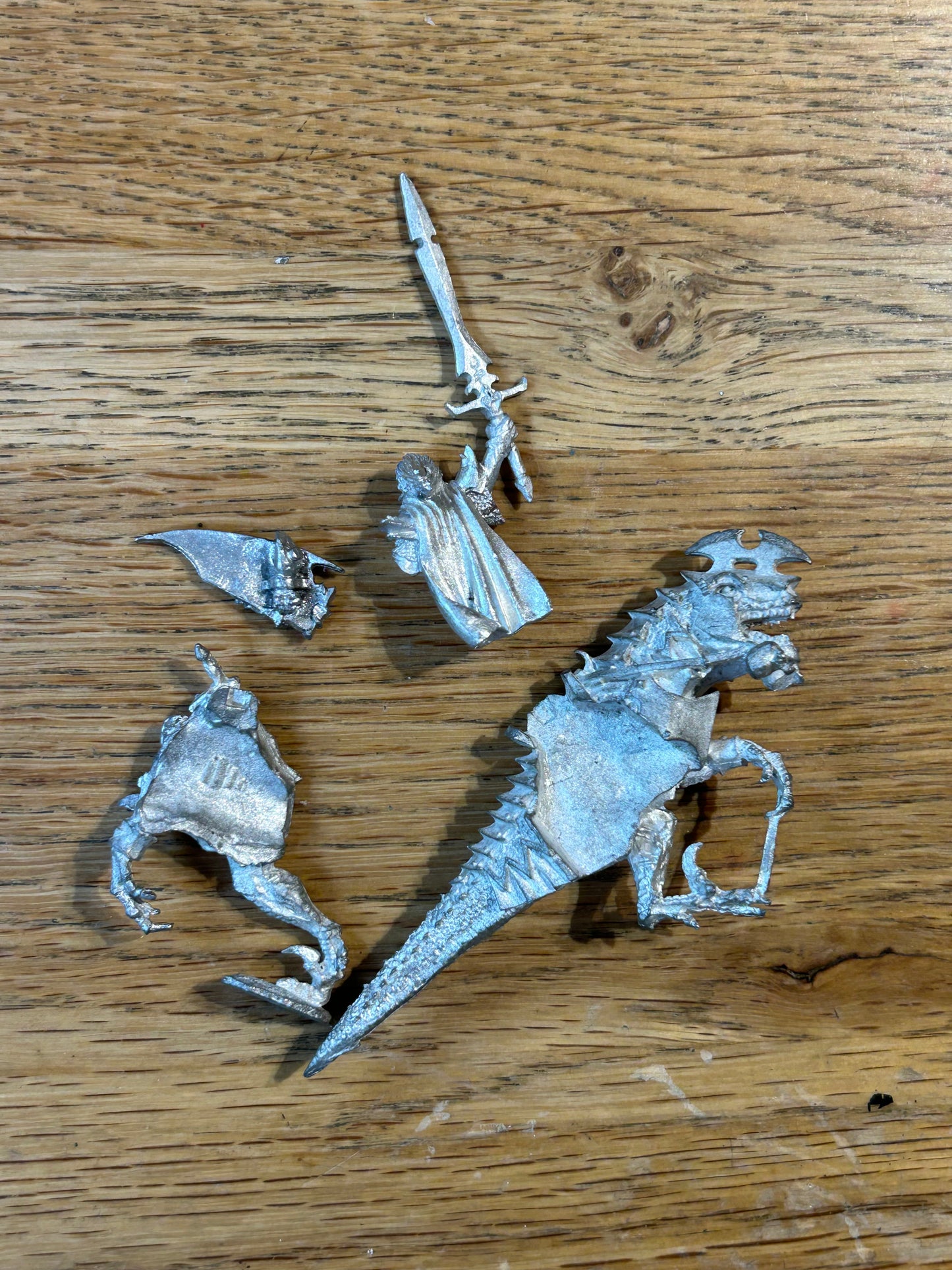 Warhammer Fantasy Battle Dark Elf Dreadlord on Cold One metal miniature