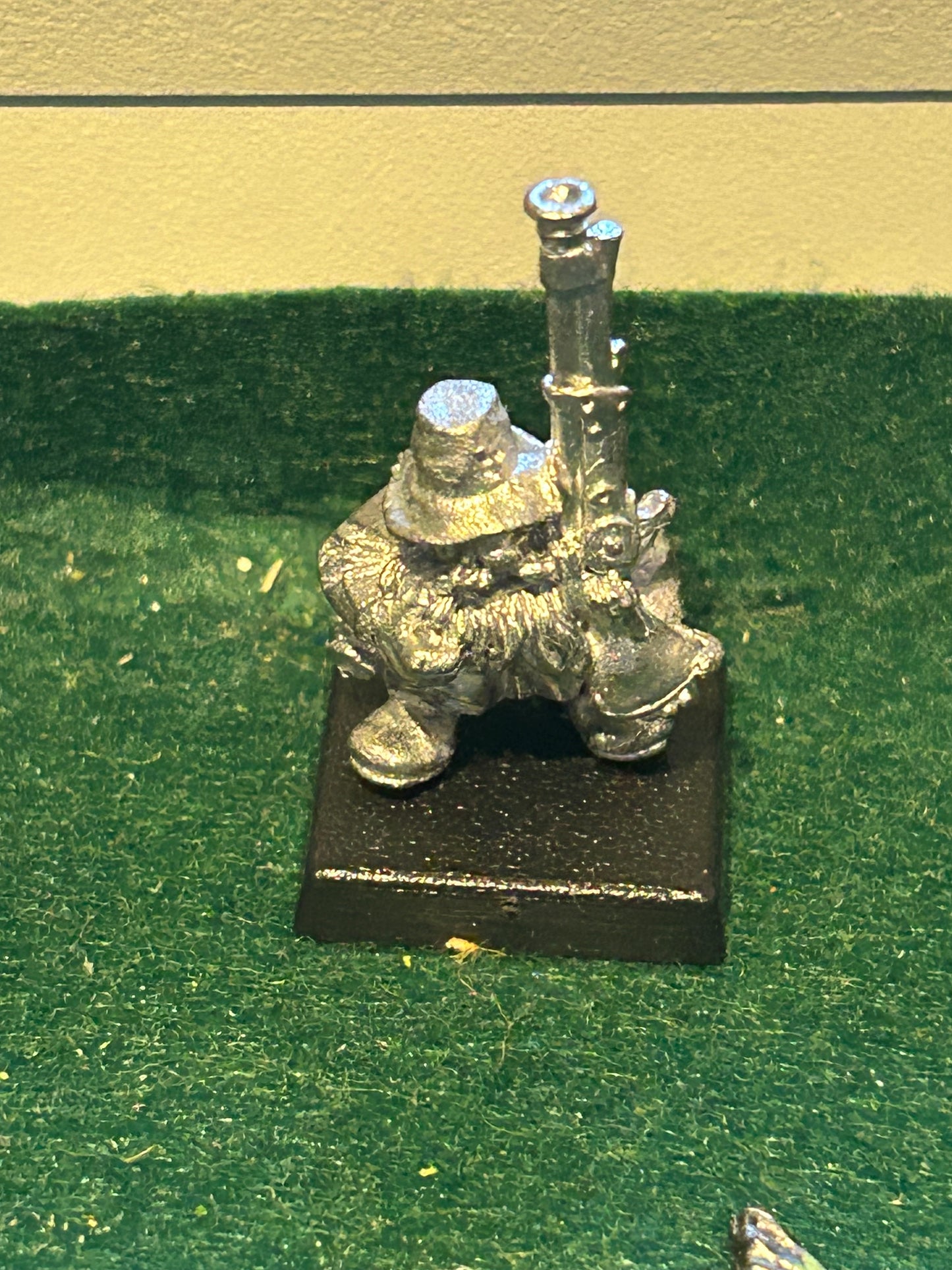 Citadel Warhammer fantasy proxy harlequin miniatures Dwarf handgunner