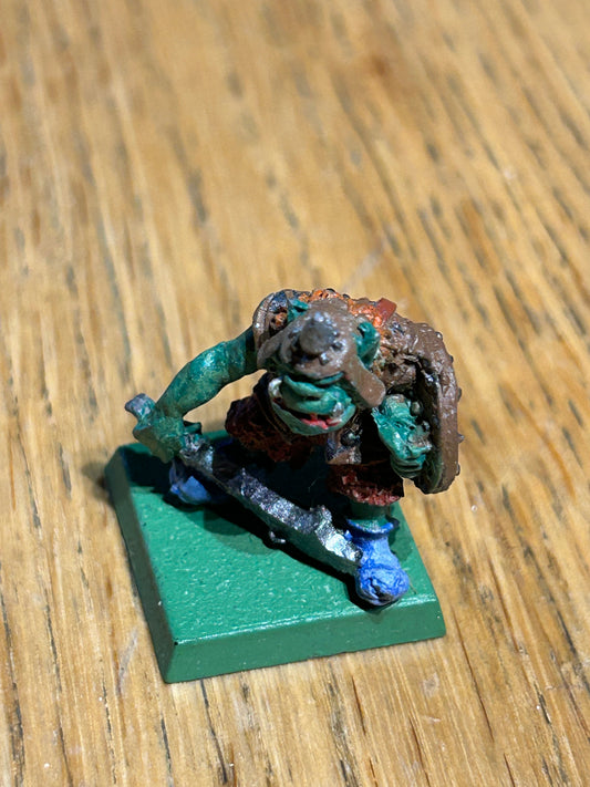 Warhammer Fantasy ME41 Goblin warg rider on foot Lord of the rings