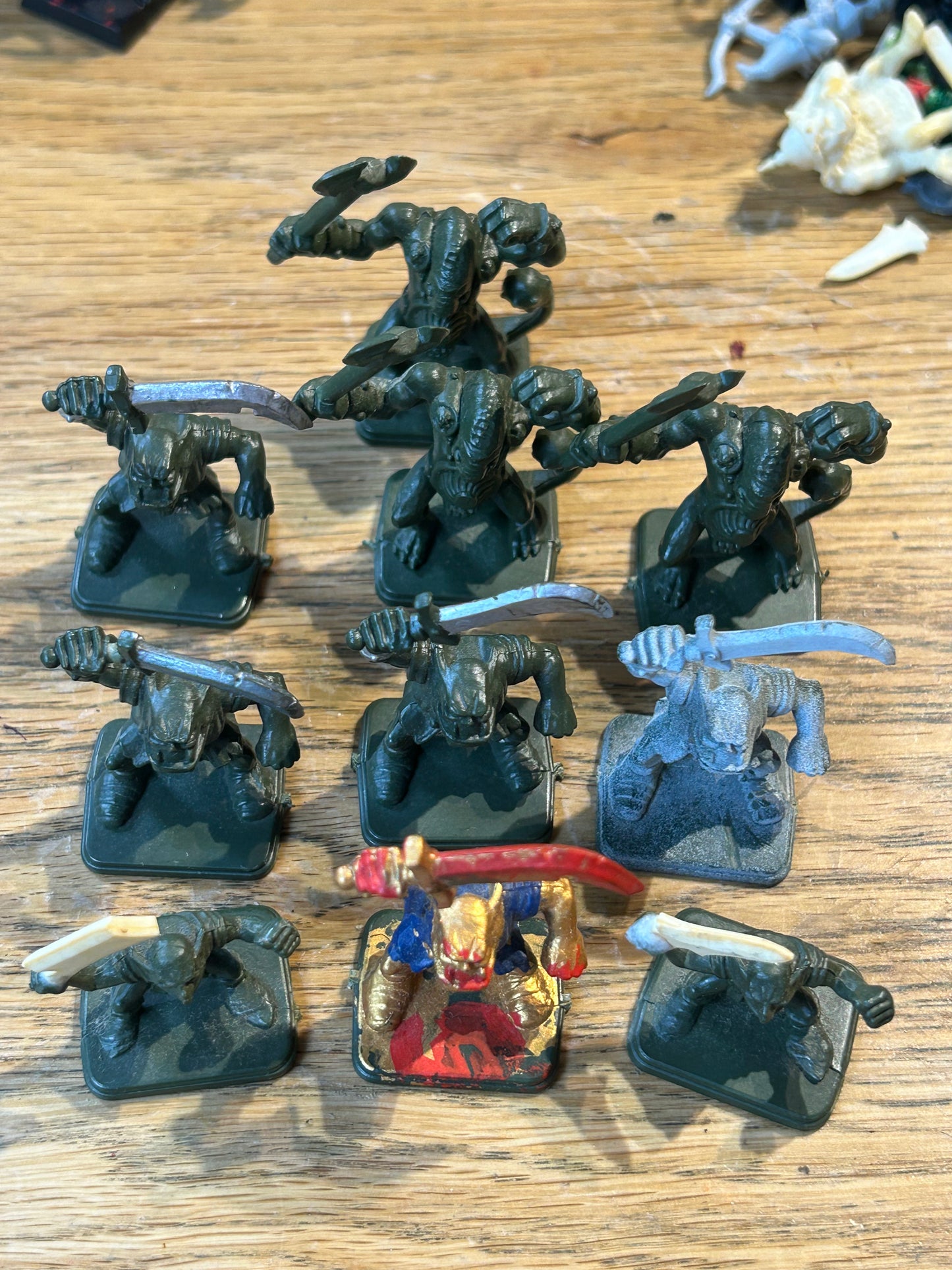 Heroquest greenskins x 10 (both goblins have weapon conversions)