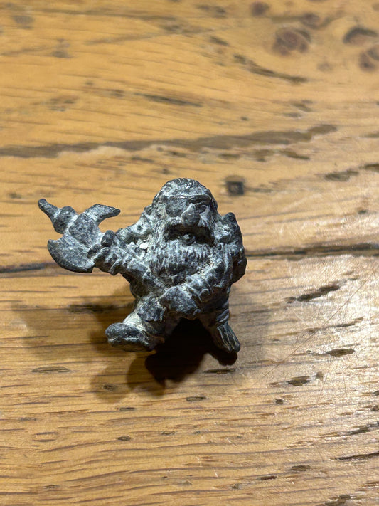 Warhammer fantasy bugman’s rangers regiment of renown RRD1 Champion
'Owd' Tom Thyksson dwarfs (has been stripped badly and has paint in the recesses still, no tab)