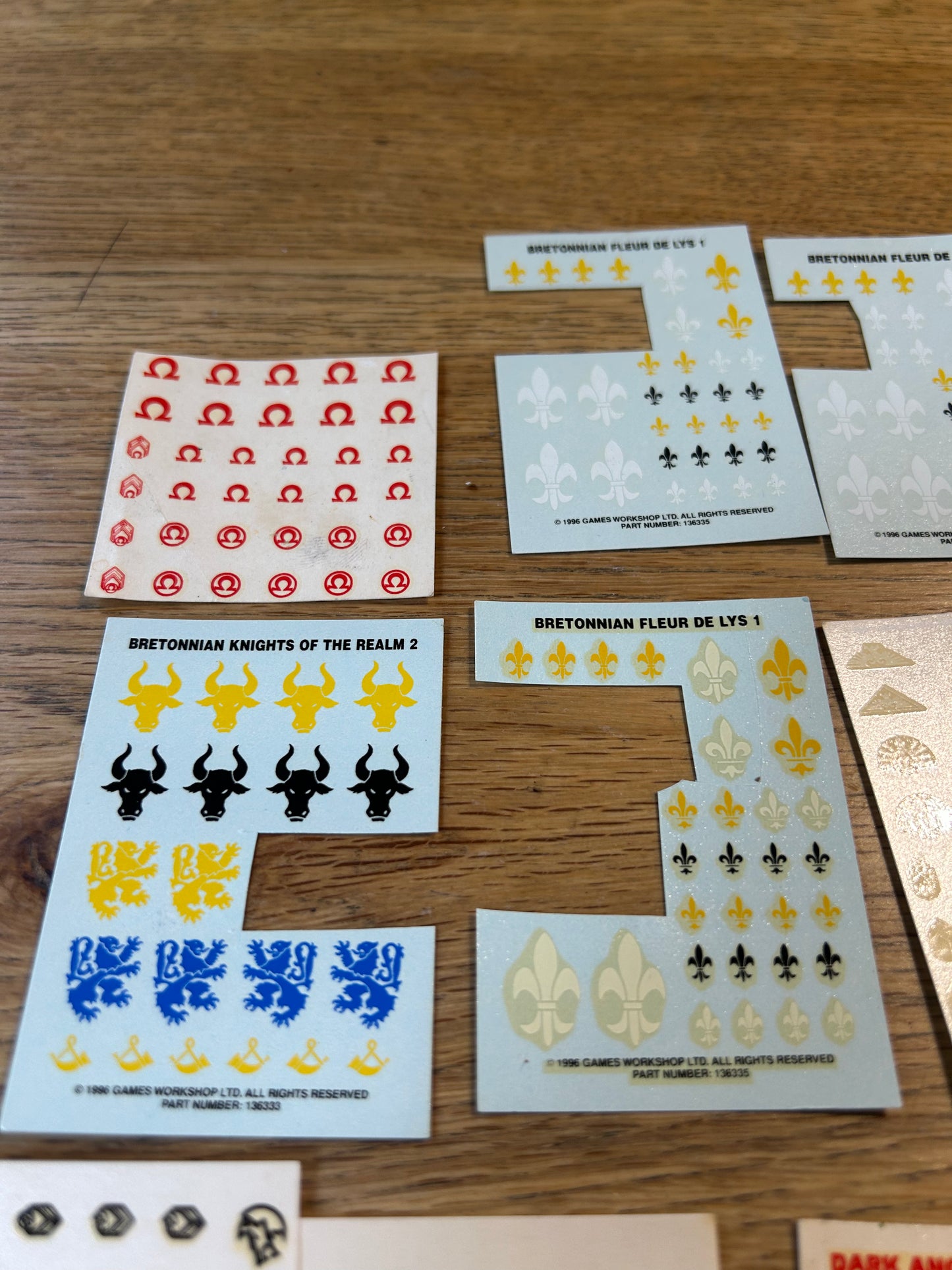 Partially used warhammer fantasy and 40k transfer sheets job lot (mostly space marines and a few bretonnians)