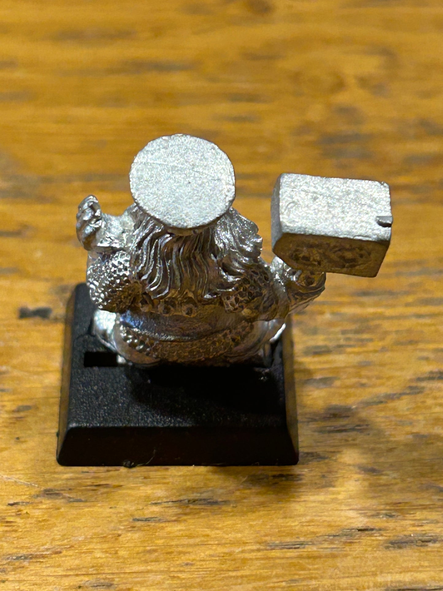 Warhammer fantasy dwarfs throne of power bearer