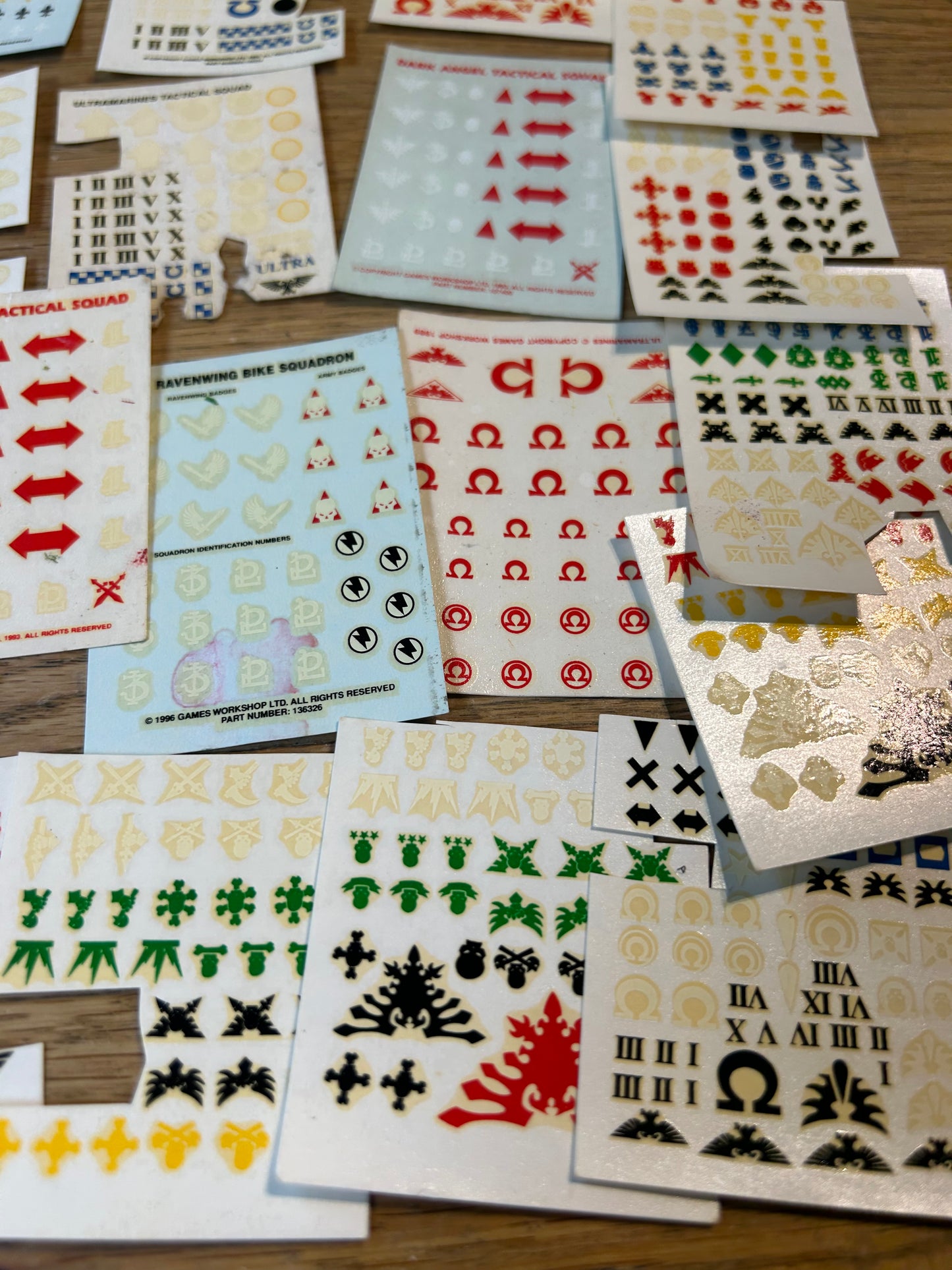 Partially used warhammer fantasy and 40k transfer sheets job lot (mostly space marines and a few bretonnians)