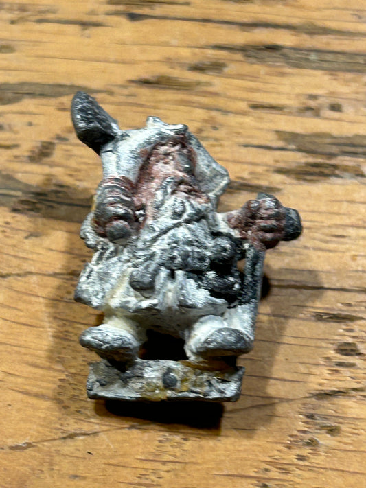 Warhammer Fantasy - Dwarfs - D4 Dwarf Adventurer with Axe and broken Spear, Nardur (missing half his spear)